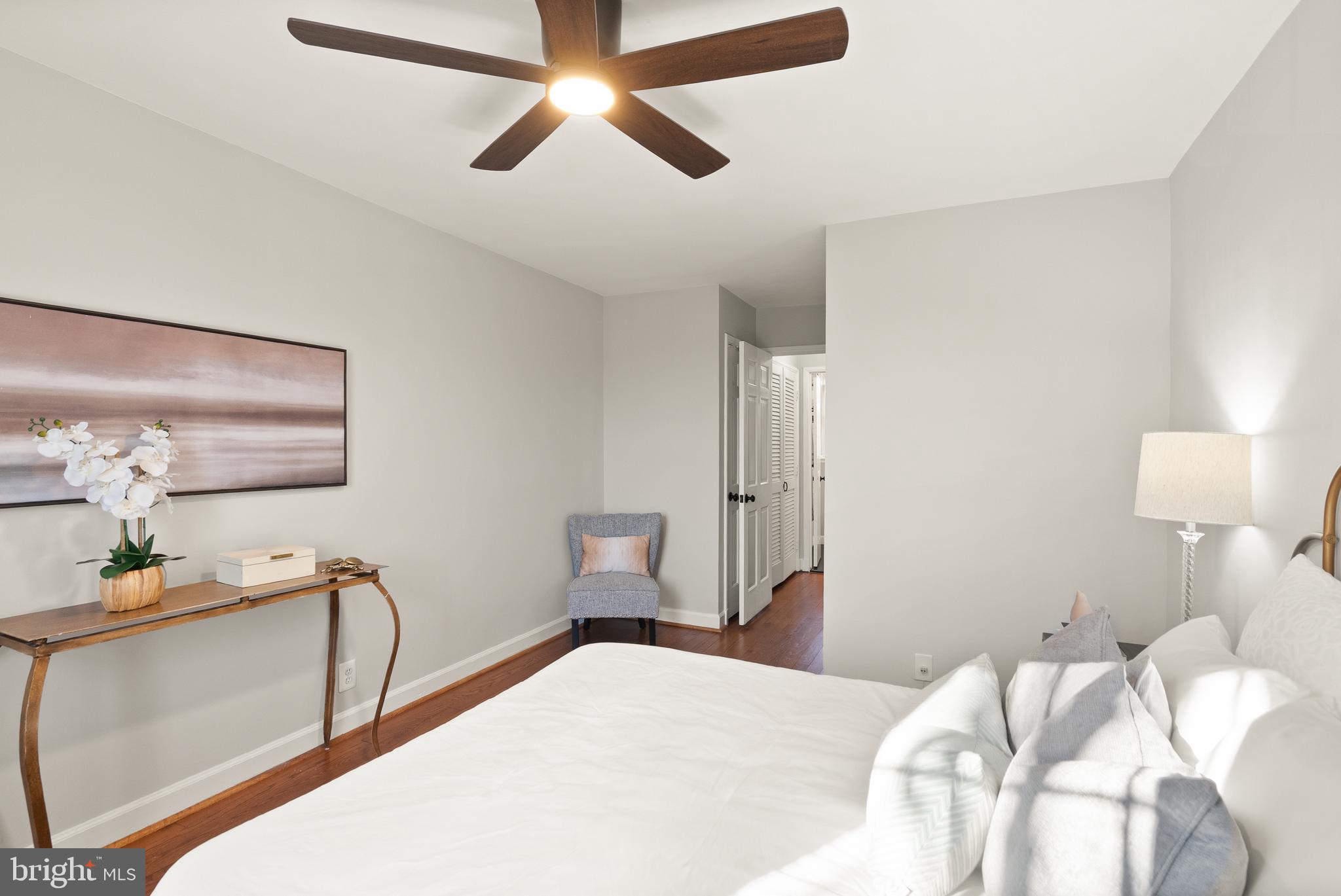 3046 S ABINGDON STREET C1