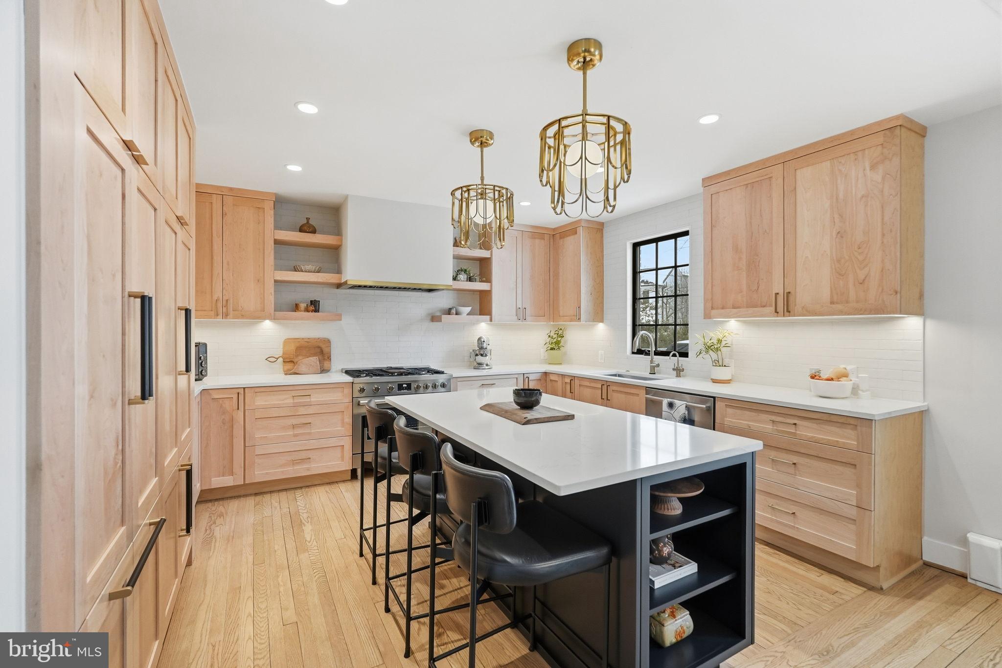 4807 WASHINGTON BOULEVARD