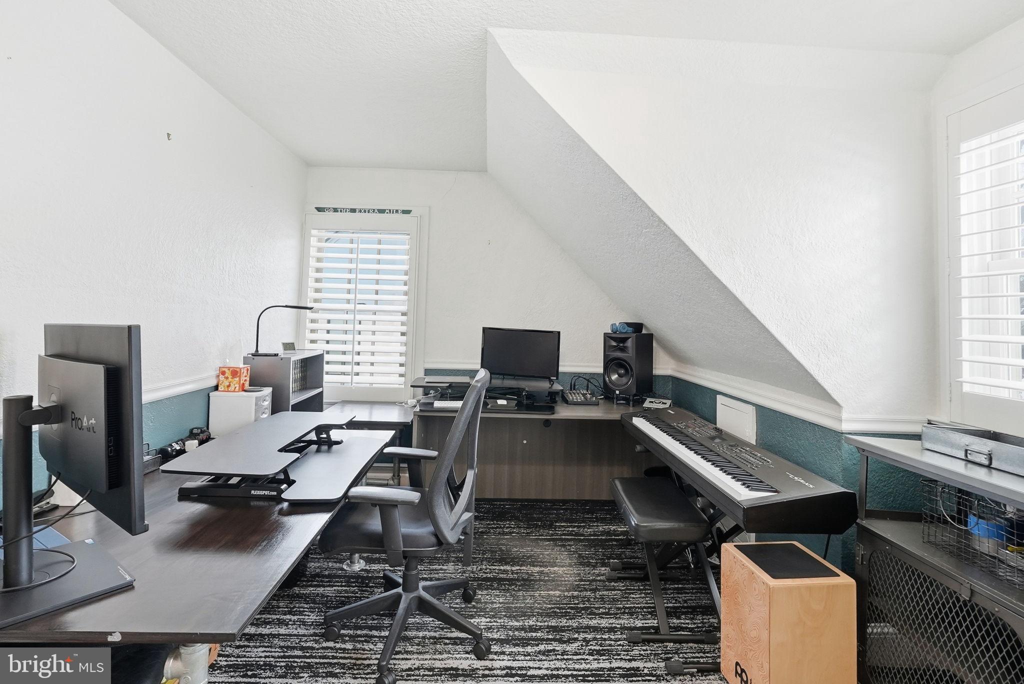 4807 WASHINGTON BOULEVARD