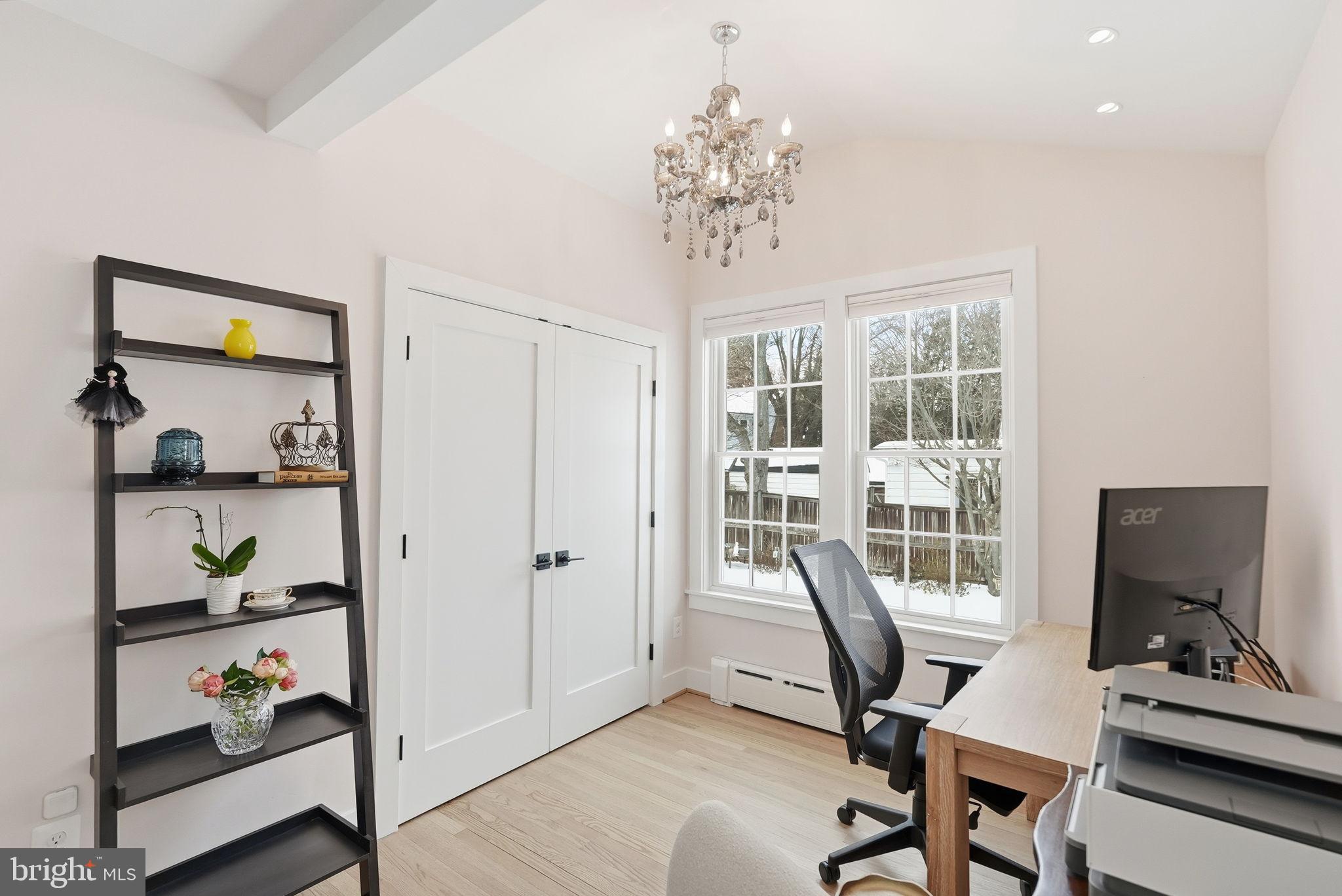 4807 WASHINGTON BOULEVARD