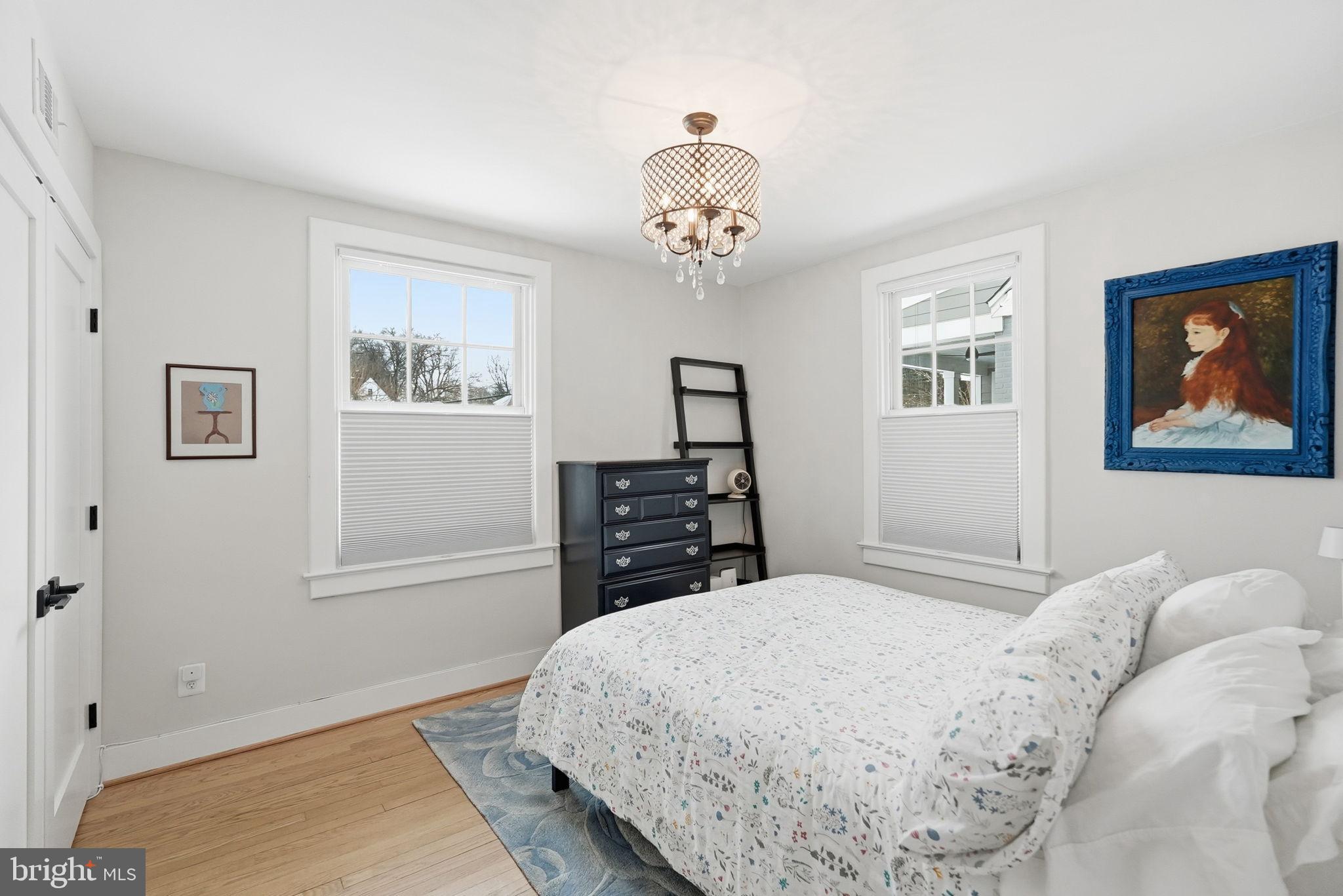 4807 WASHINGTON BOULEVARD