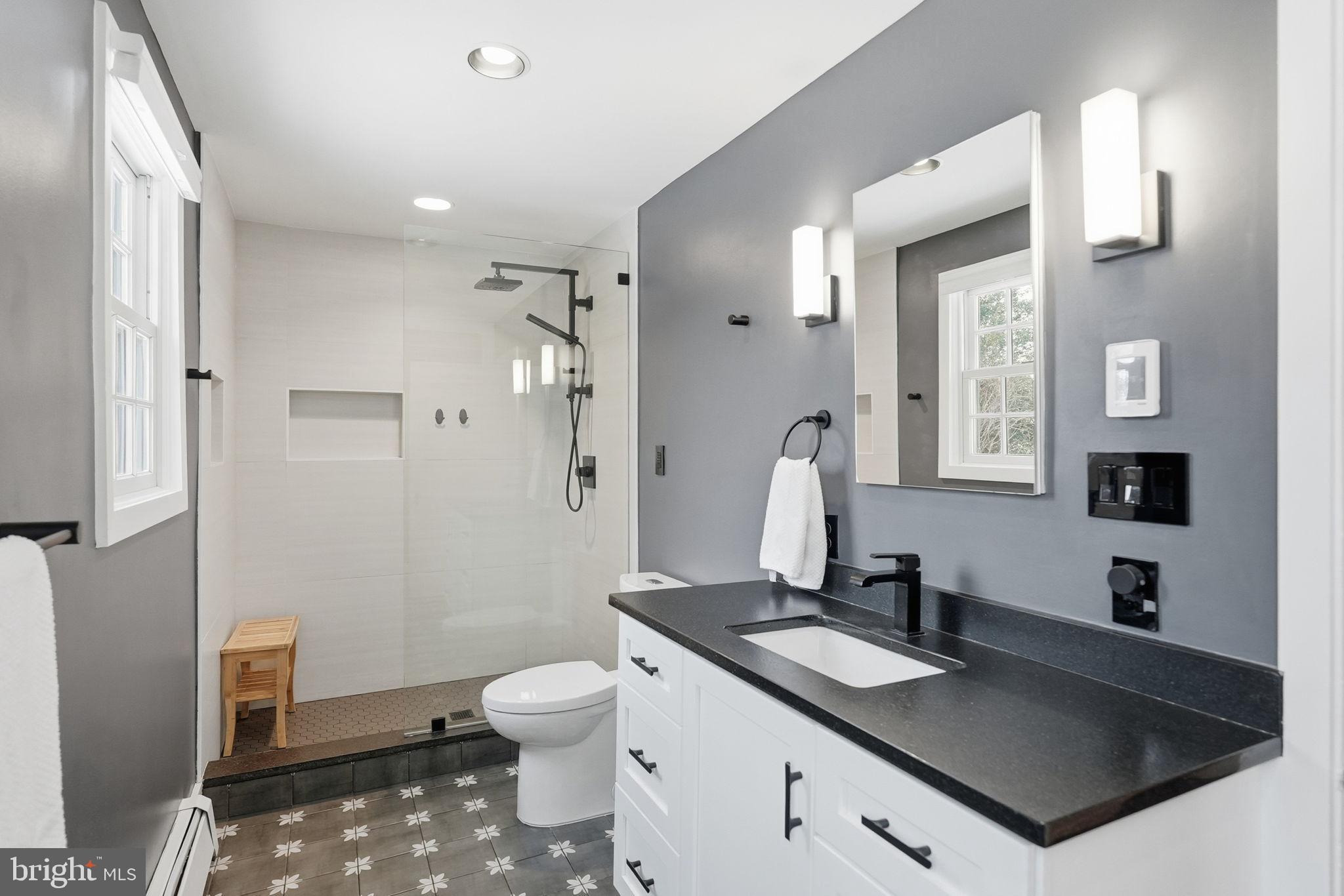 4807 WASHINGTON BOULEVARD