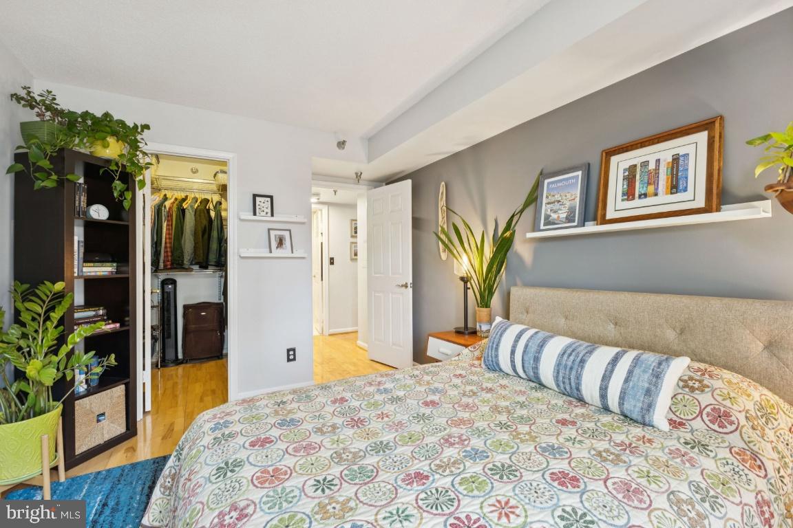 2400 CLARENDON BOULEVARD 908