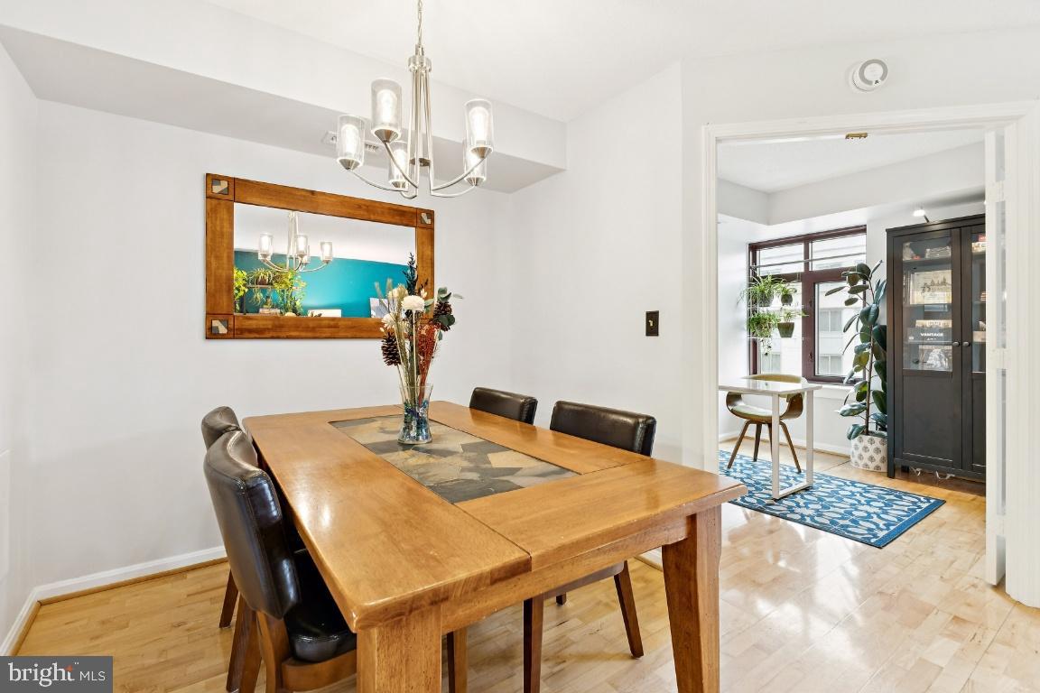 2400 CLARENDON BOULEVARD 908