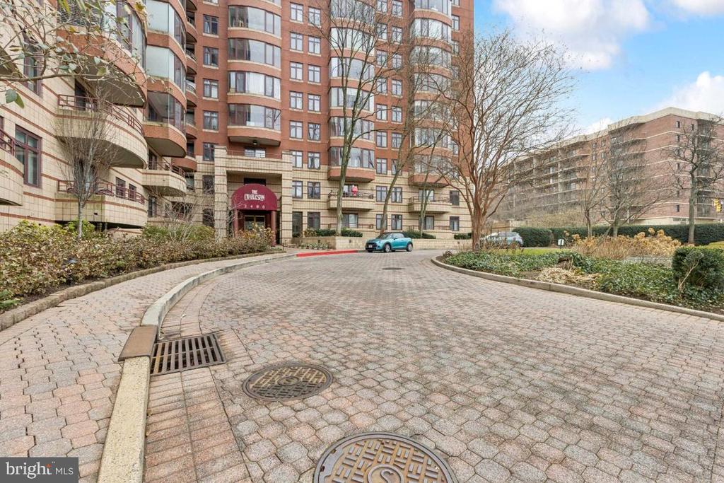 2400 CLARENDON BOULEVARD 908