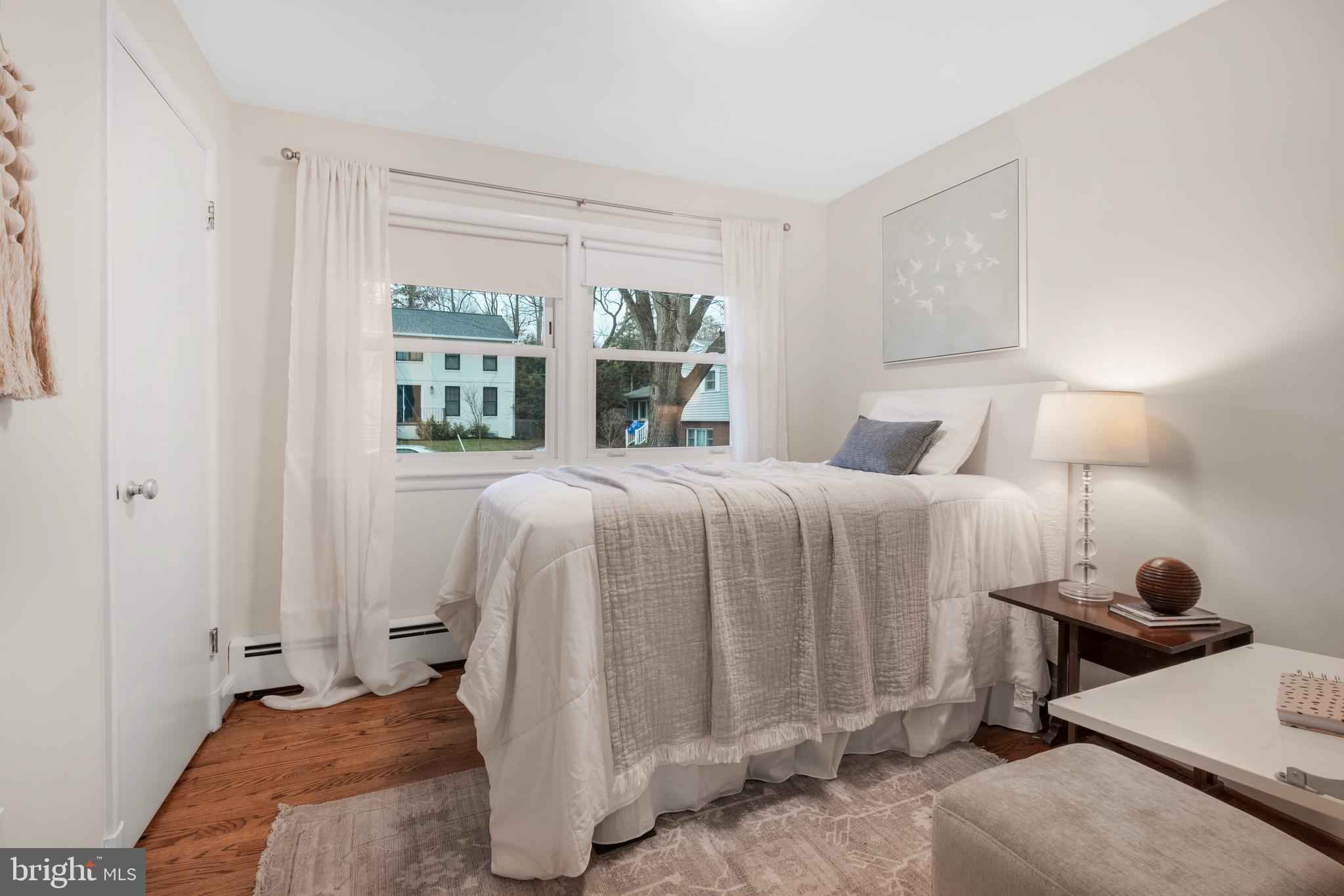 2504 KENILWORTH STREET N