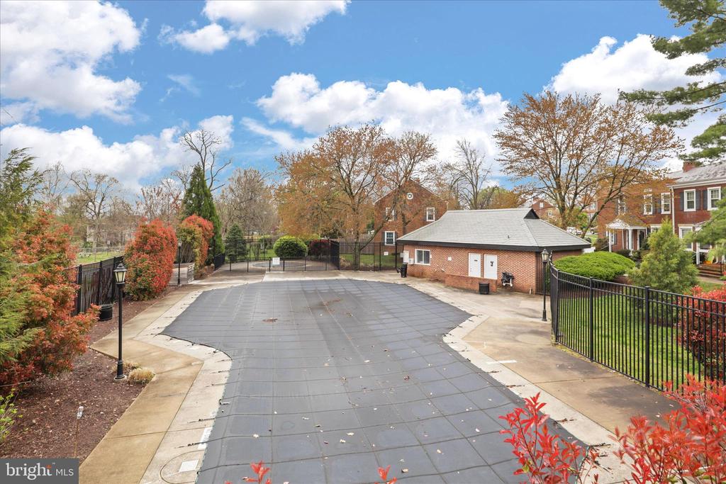 3082 ABINGDON STREET Unit: C1