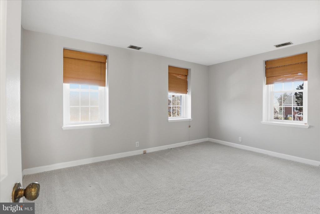 3082 ABINGDON STREET Unit: C1