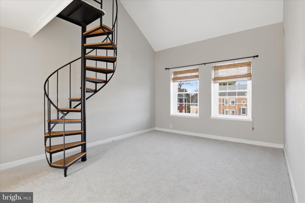3082 ABINGDON STREET Unit: C1