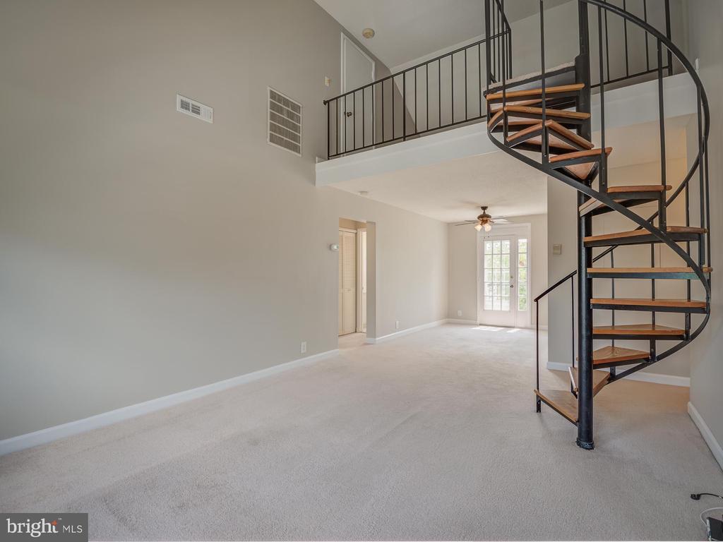 3082 ABINGDON STREET Unit: C1