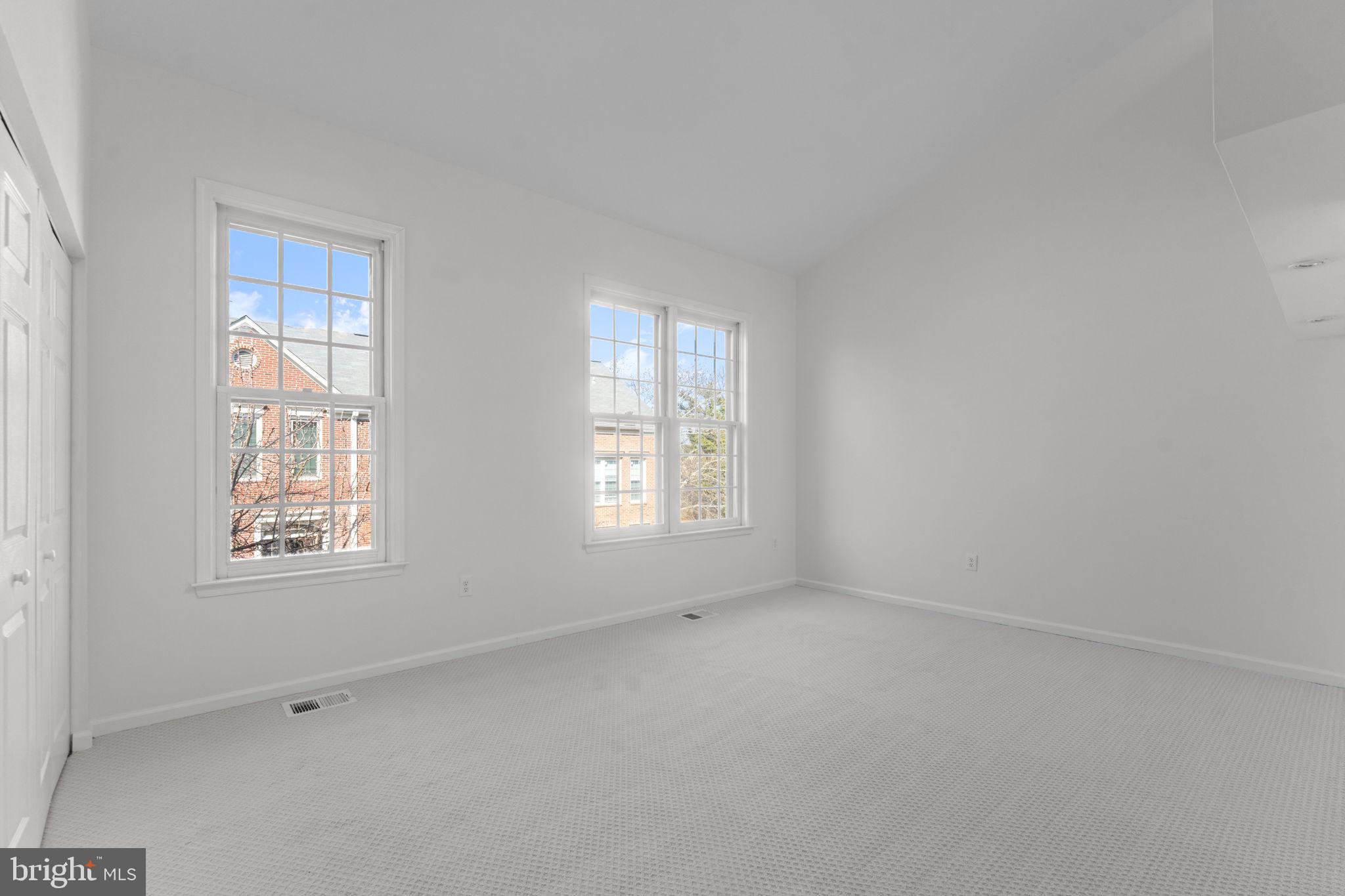 1920 N DANIEL STREET