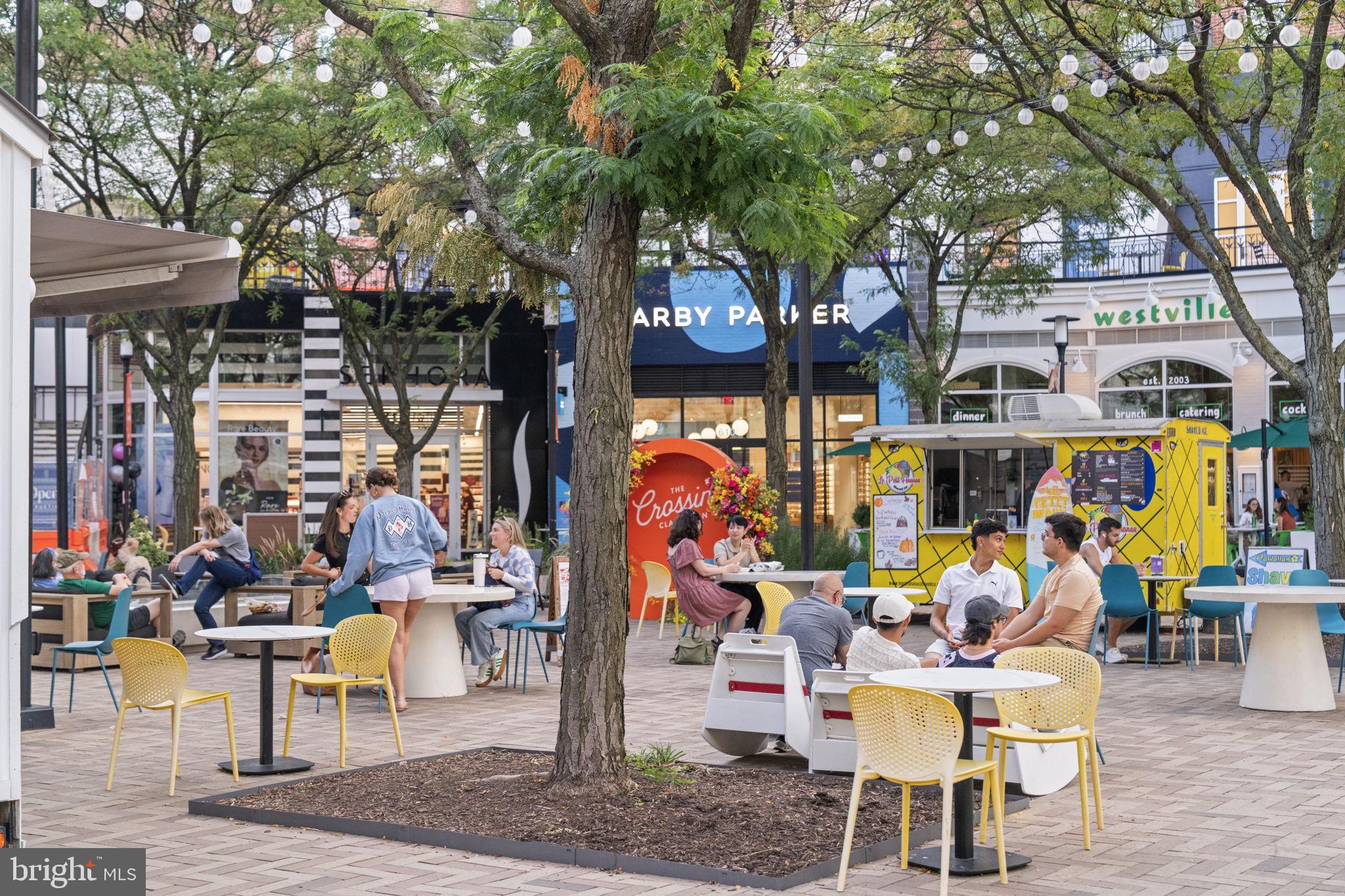 1920 N DANIEL STREET