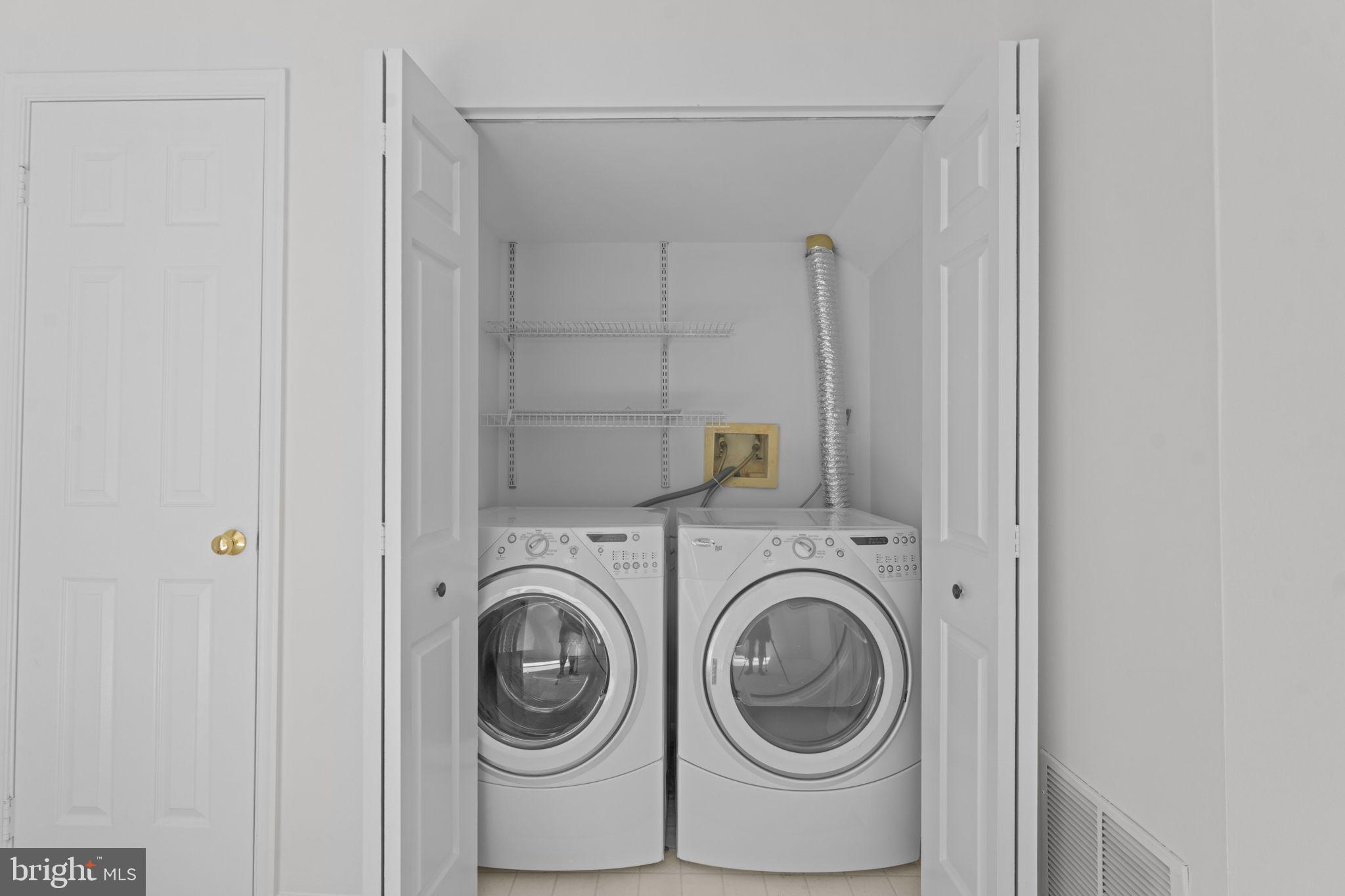 1920 N DANIEL STREET