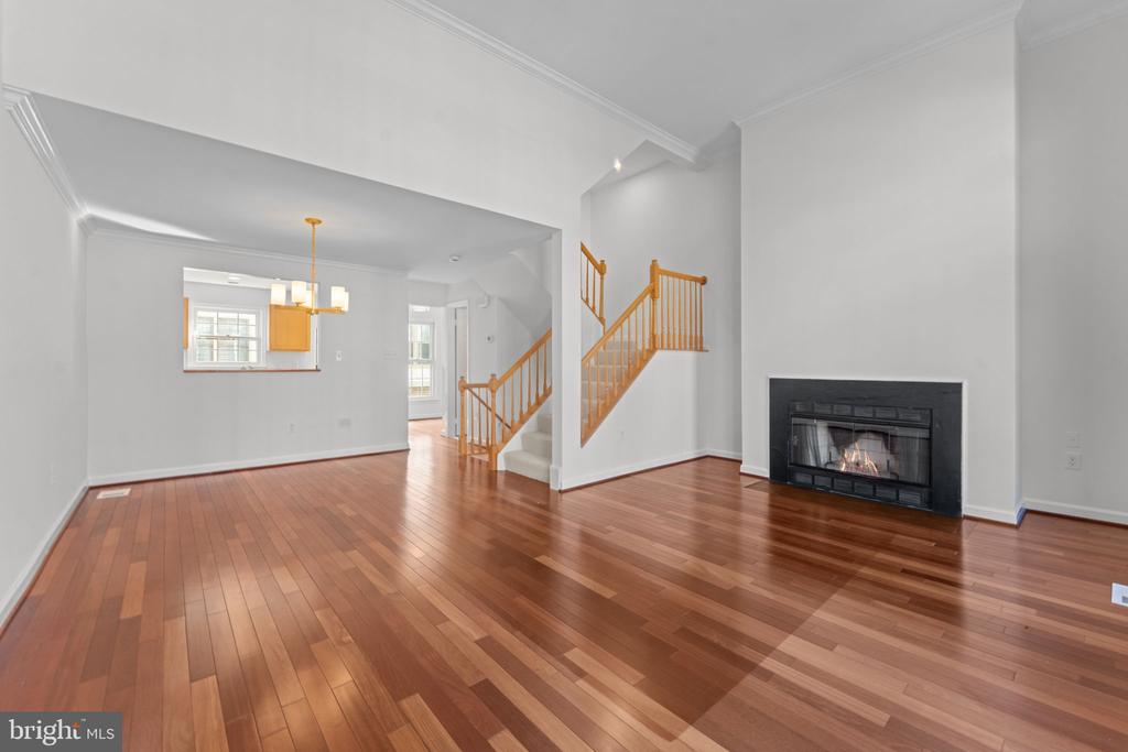 1920 N DANIEL STREET
