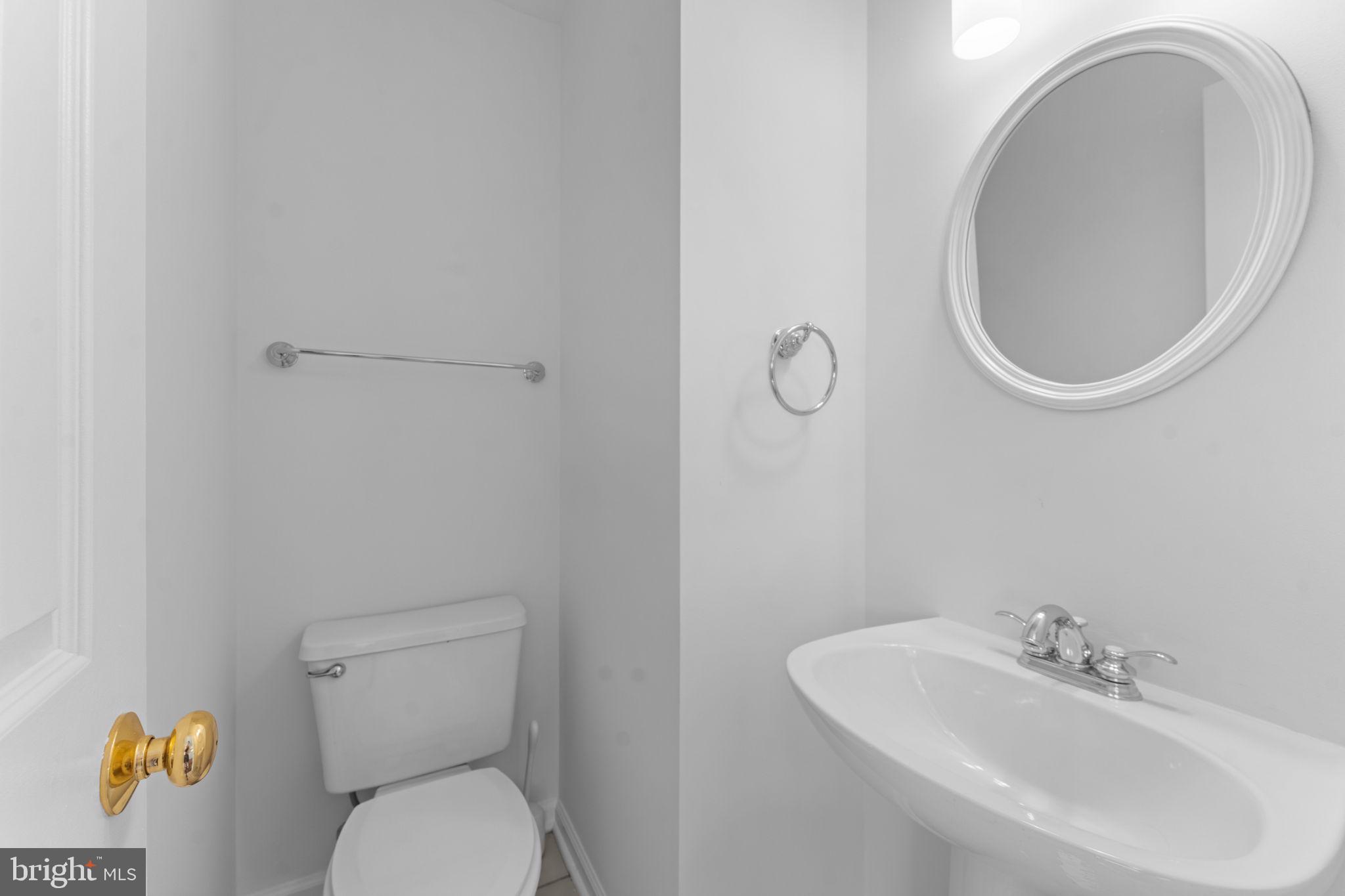 1920 N DANIEL STREET