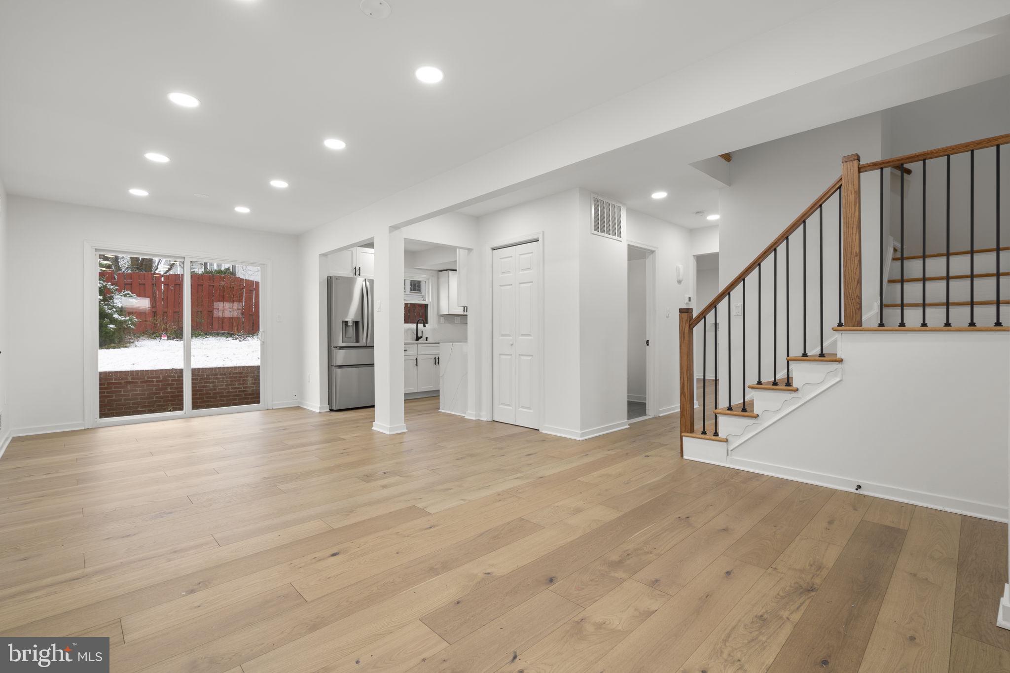 2339 N POWHATAN STREET