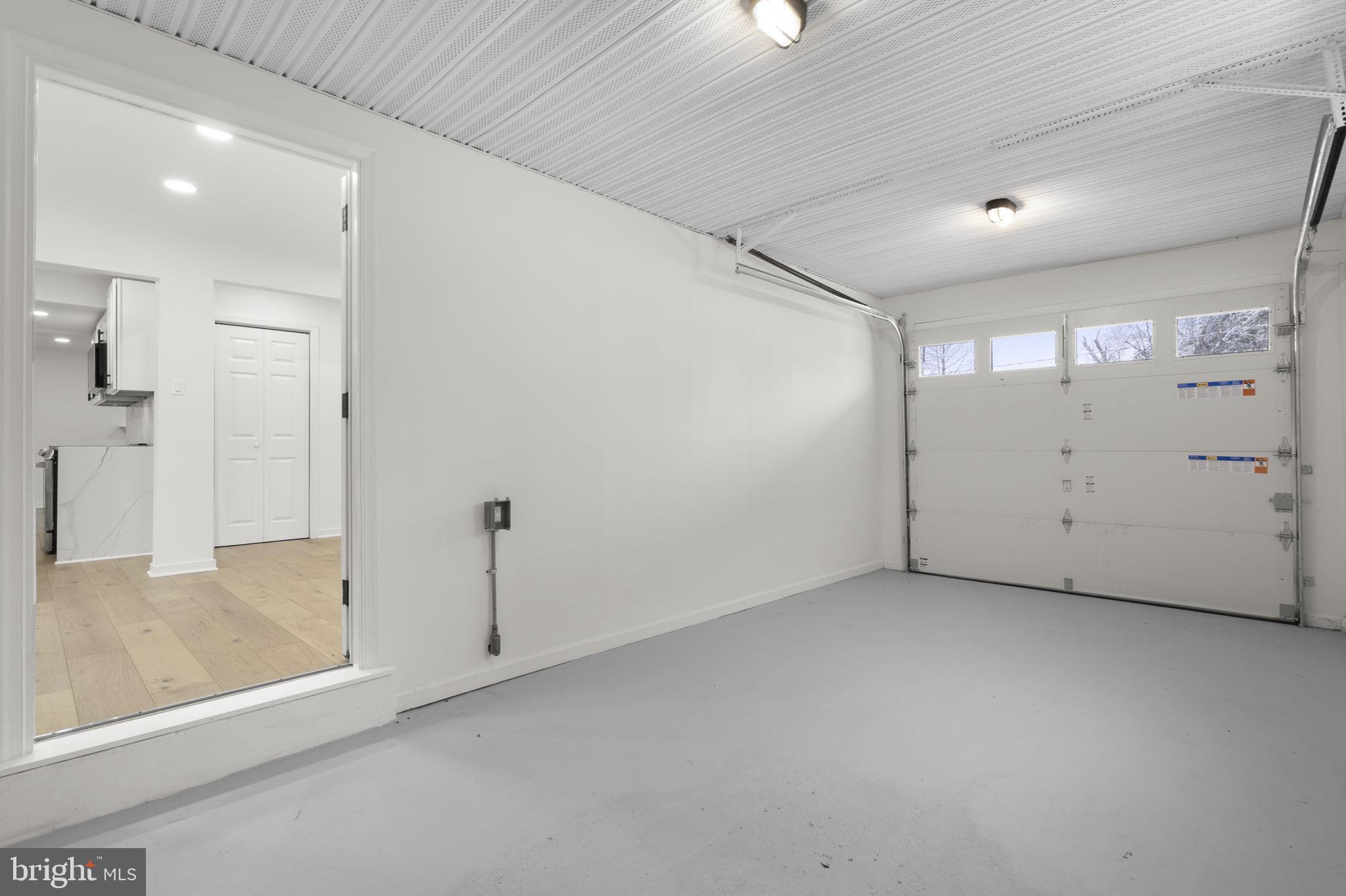 2339 N POWHATAN STREET