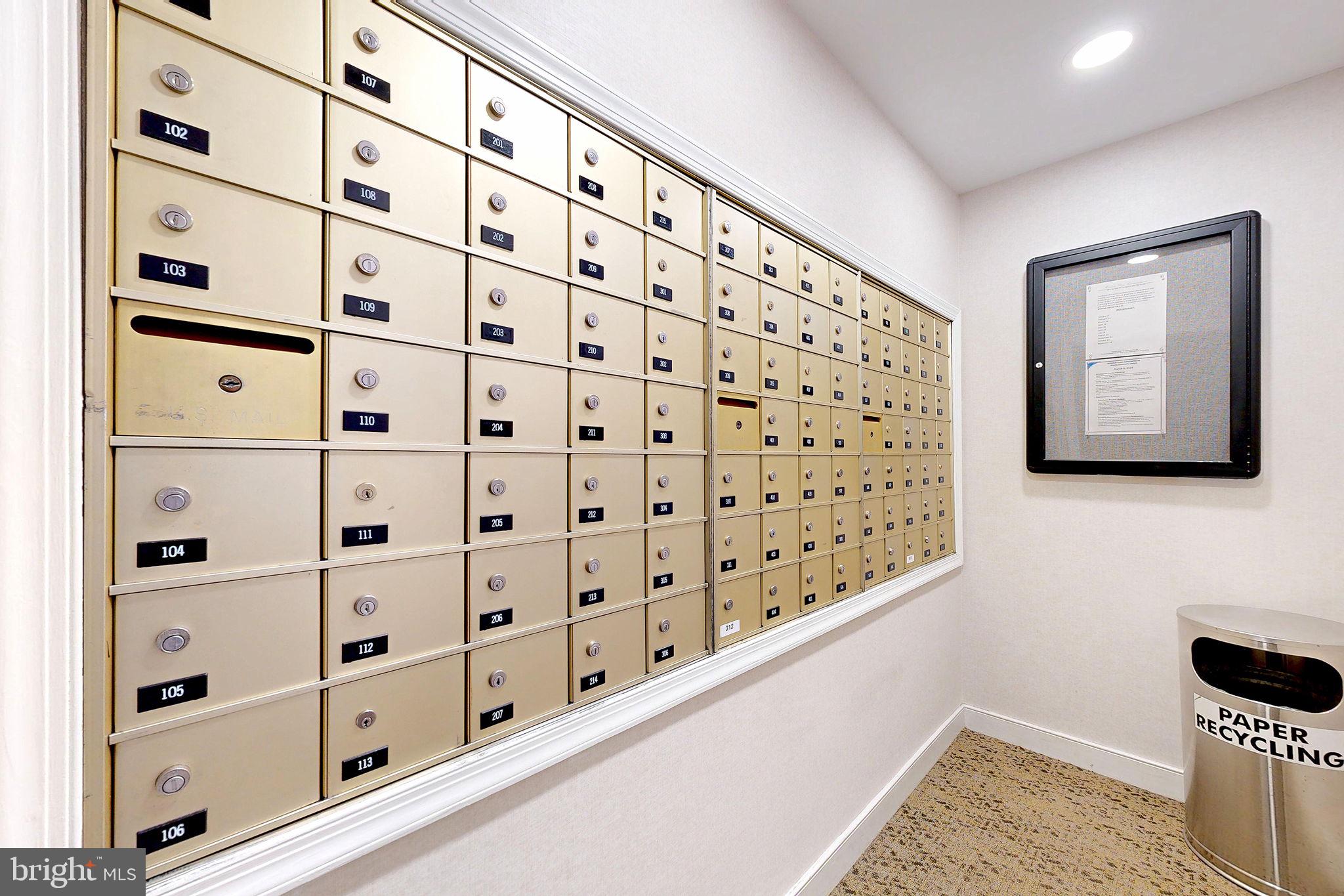 1045 N UTAH STREET 308