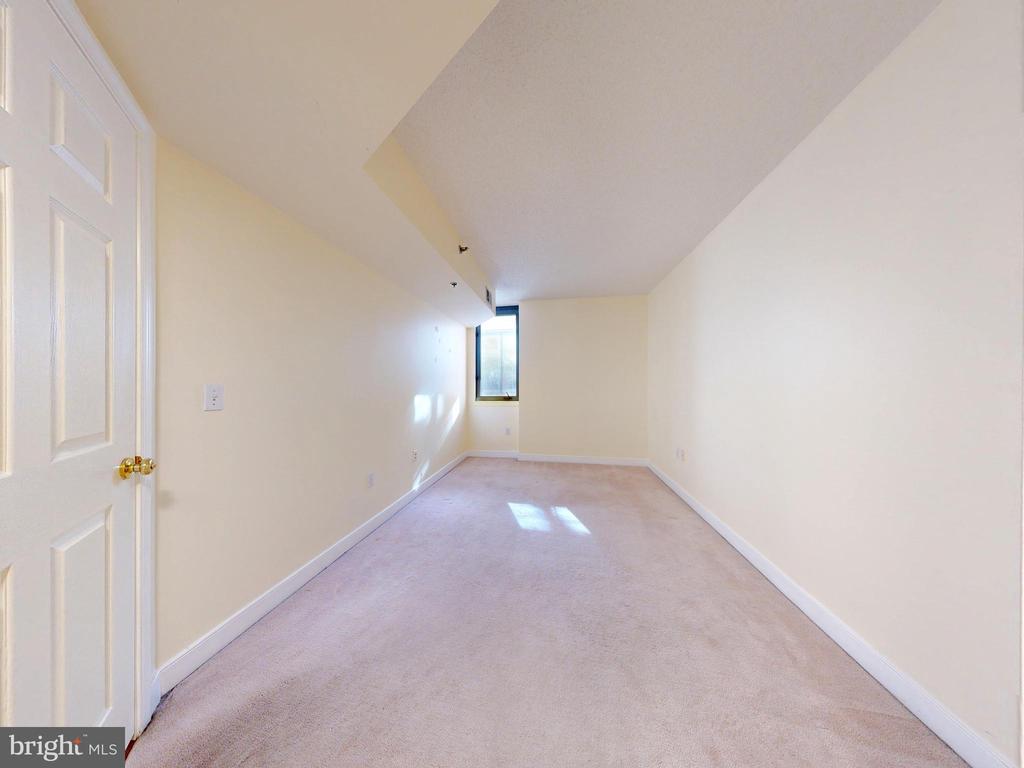 1045 N UTAH STREET 308