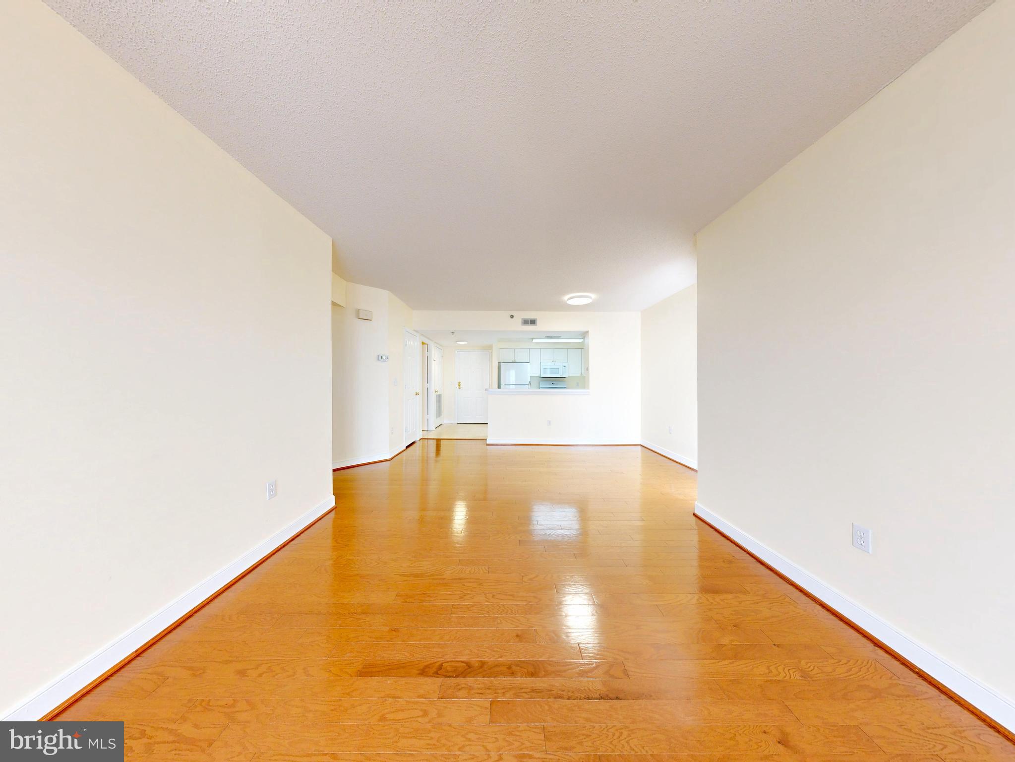 1045 N UTAH STREET 308