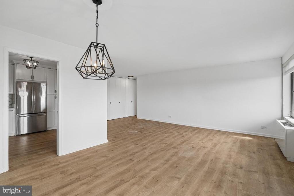 4501 ARLINGTON BOULEVARD 729