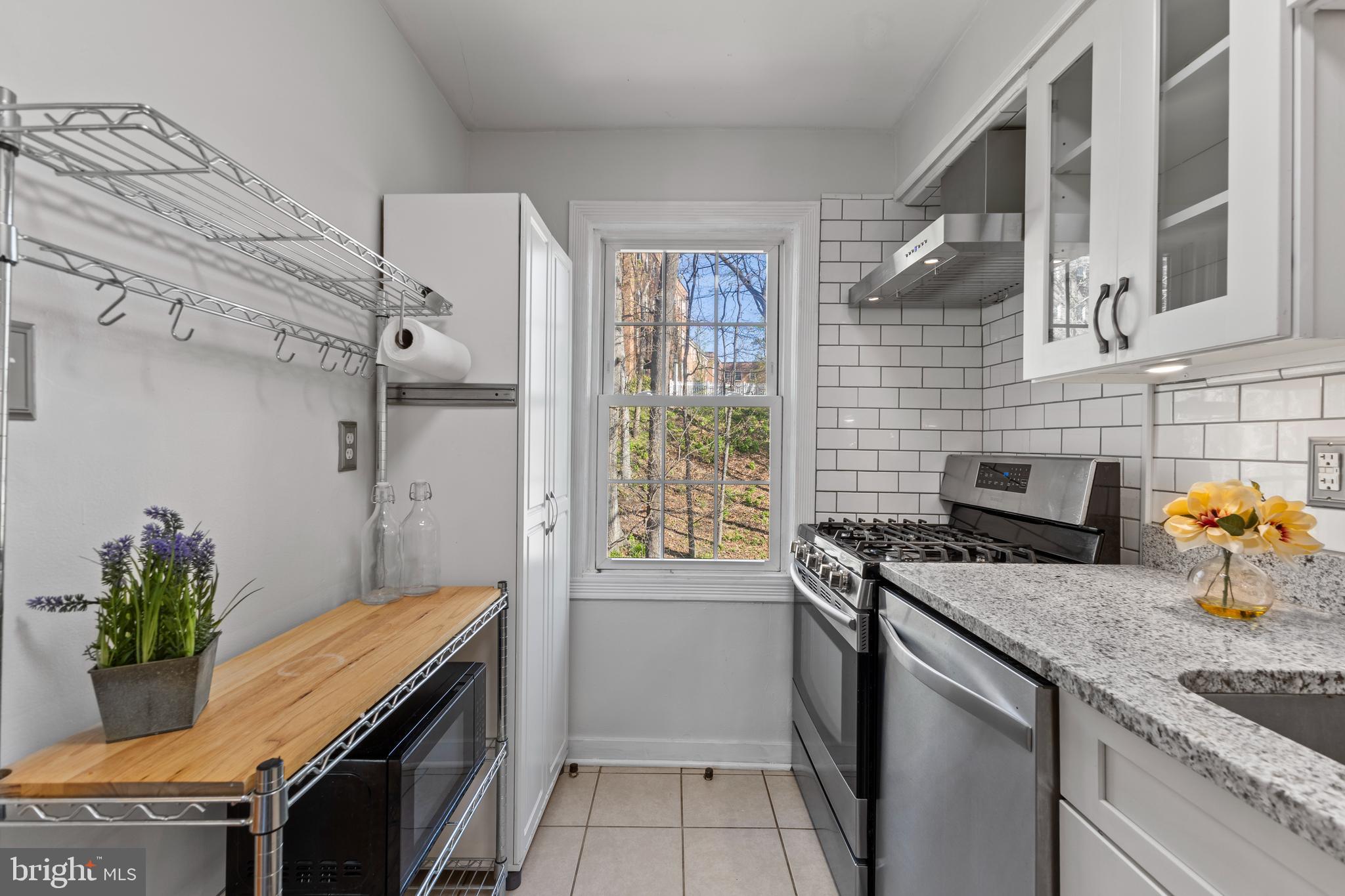 5003 10TH STREET S 5