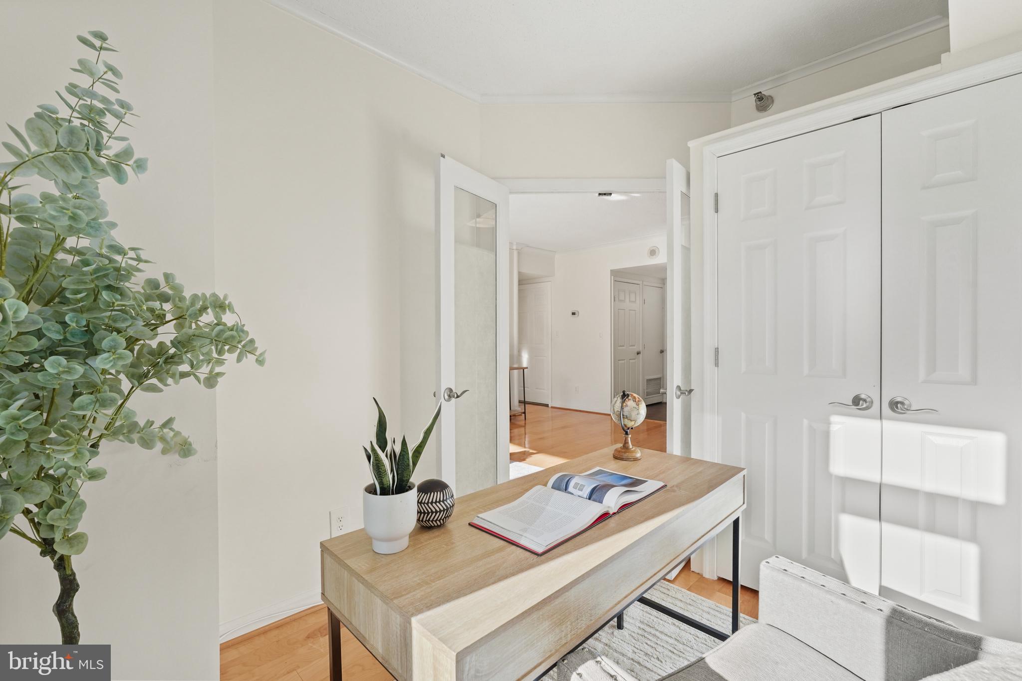 2400 CLARENDON BOULEVARD 103