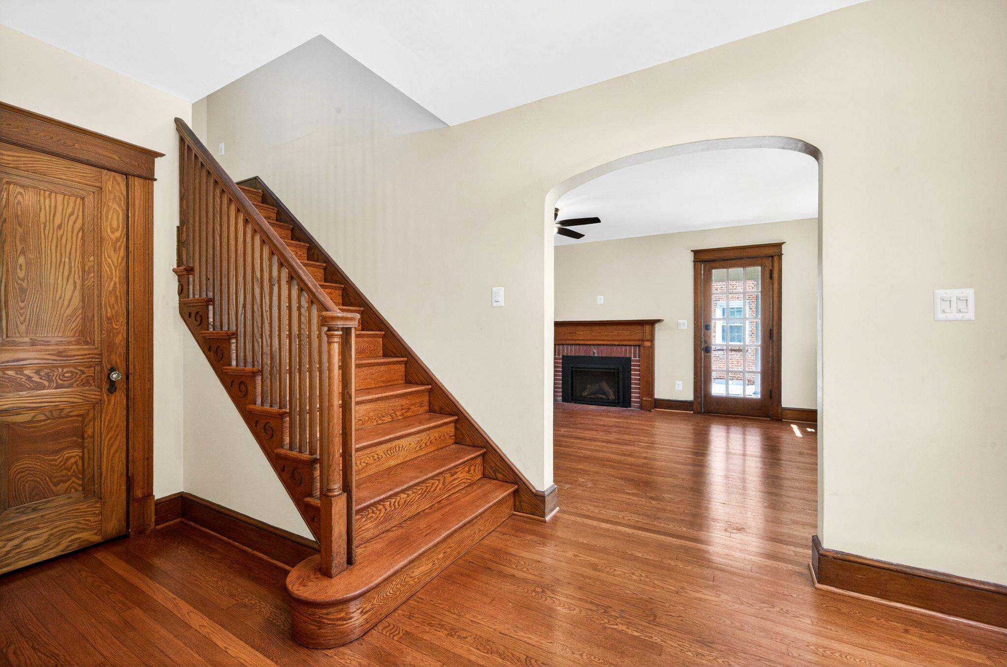 3105 17TH STREET N