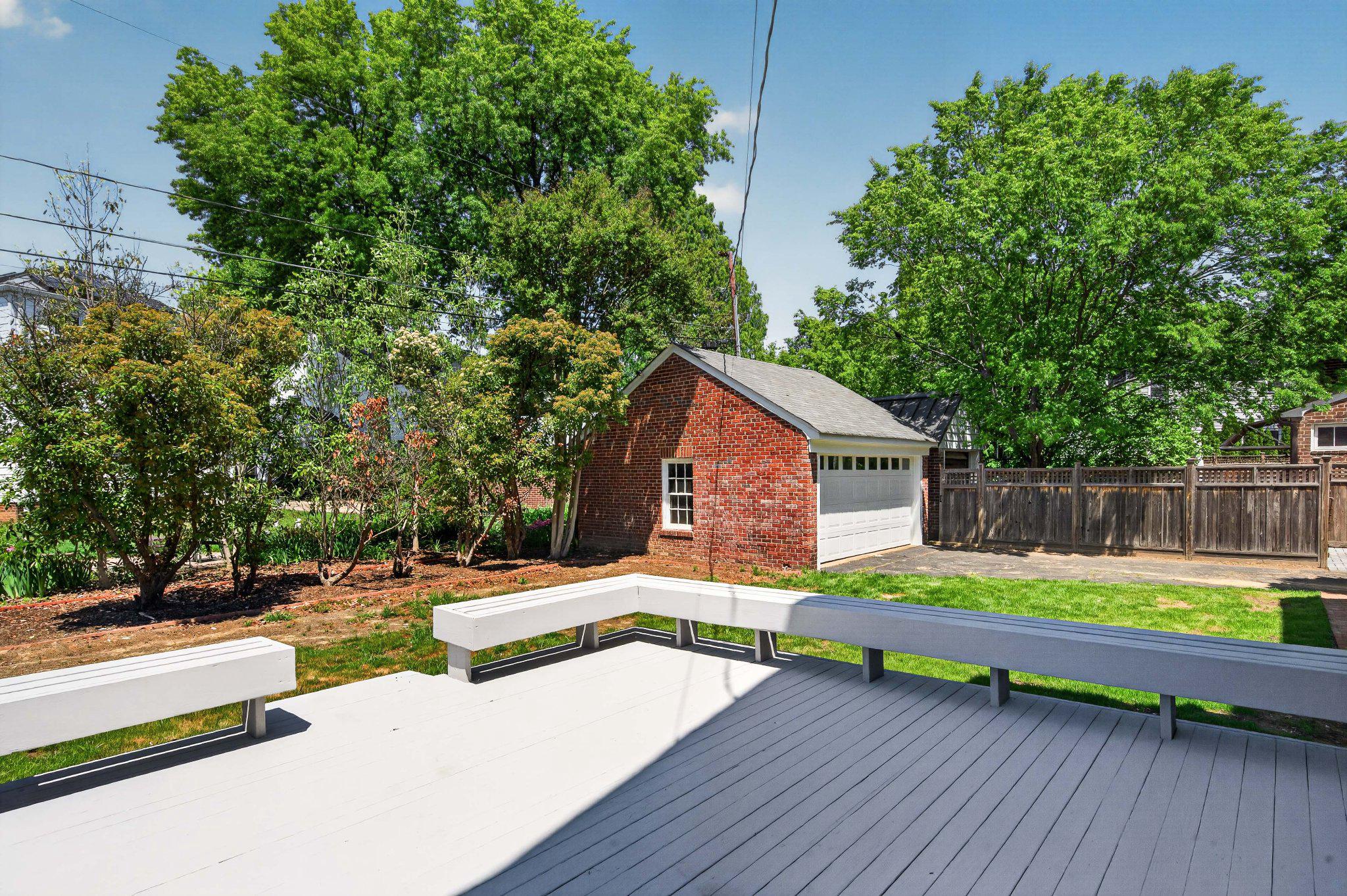 3105 17TH STREET N