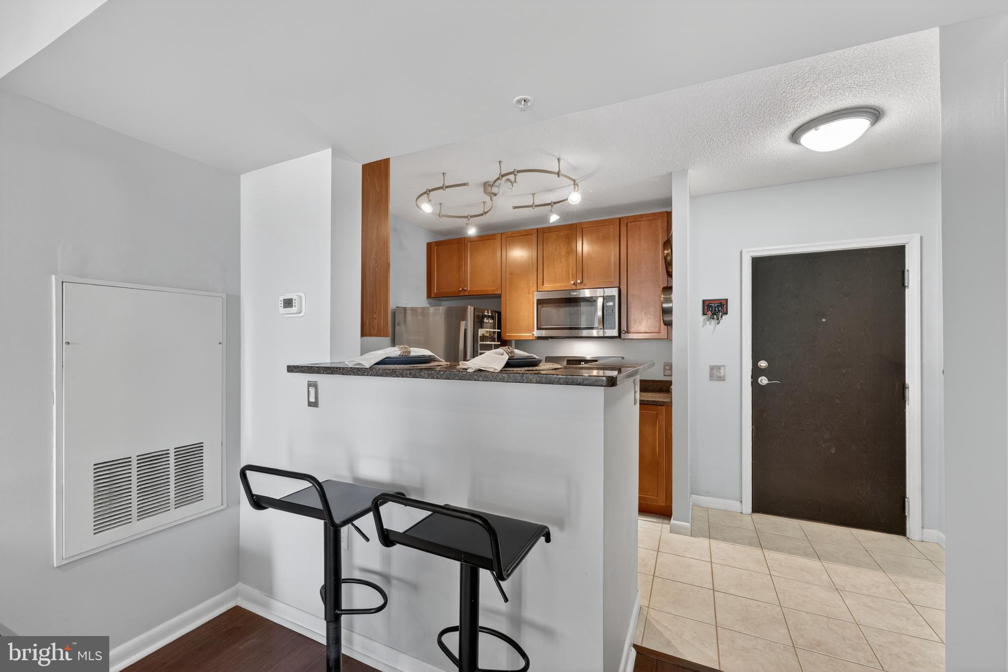 851 N GLEBE ROAD 1301