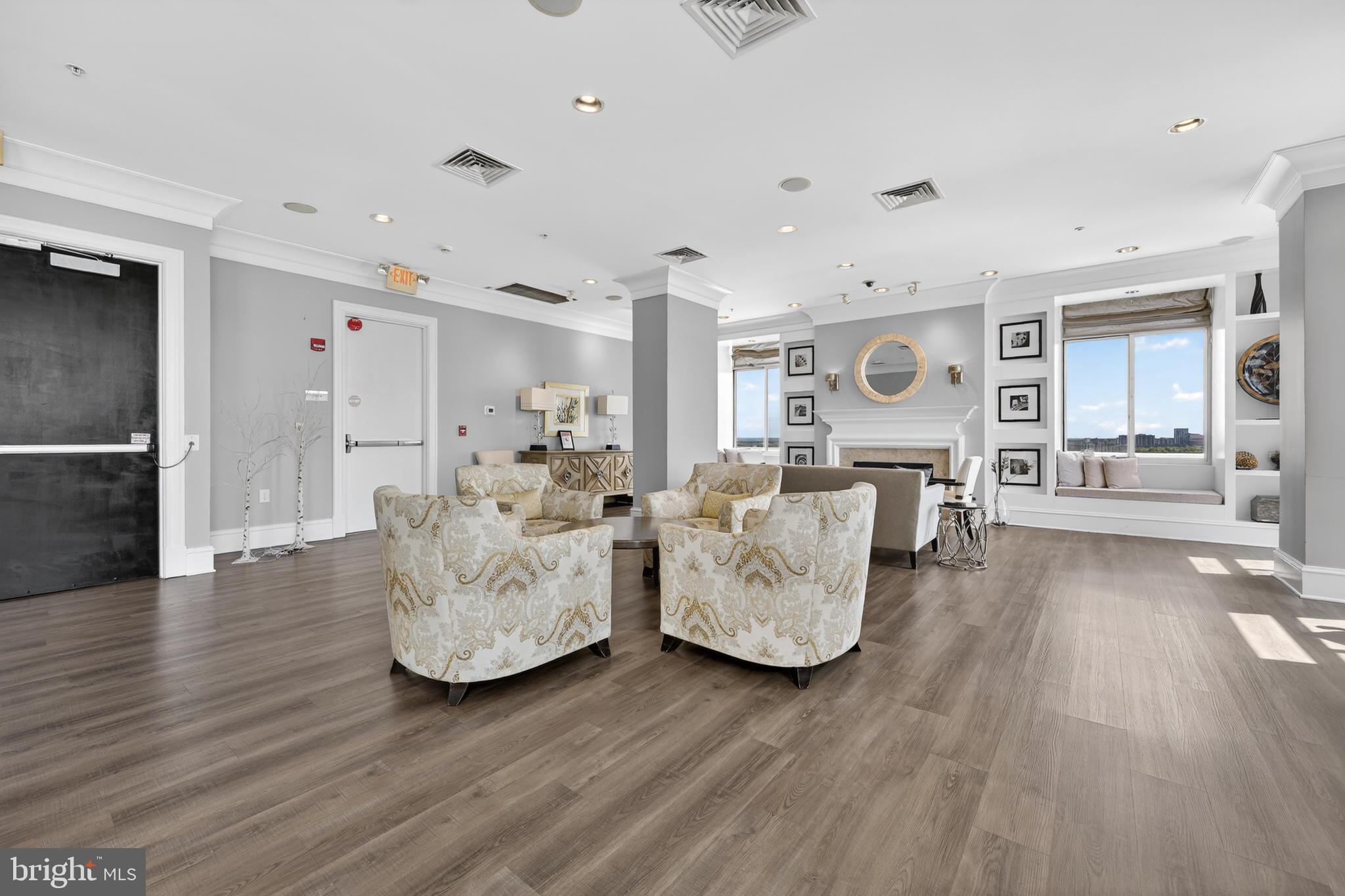851 N GLEBE ROAD 1301