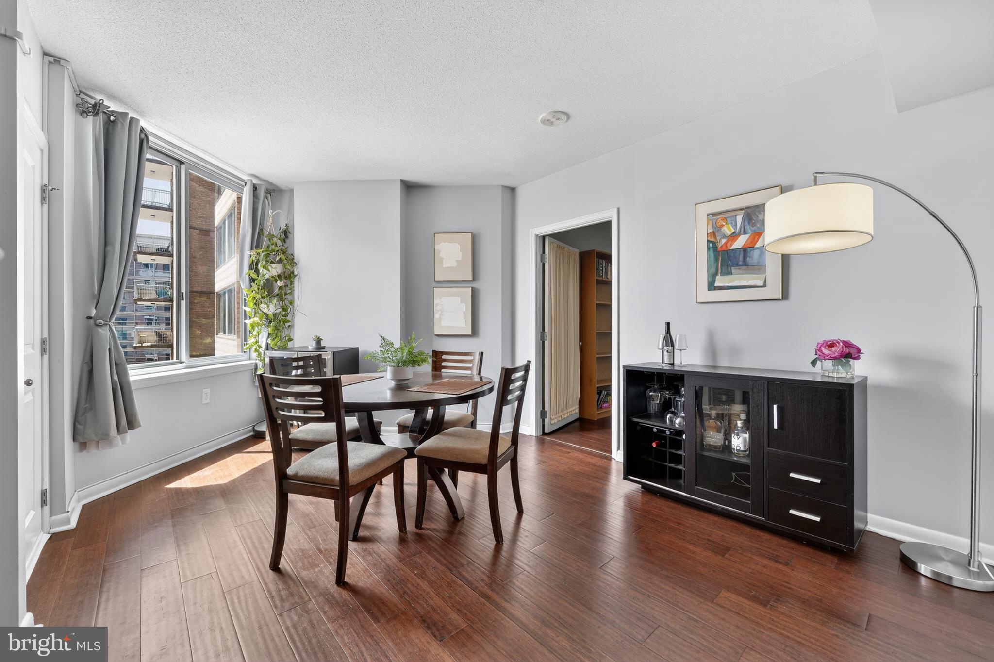 851 N GLEBE ROAD 1301