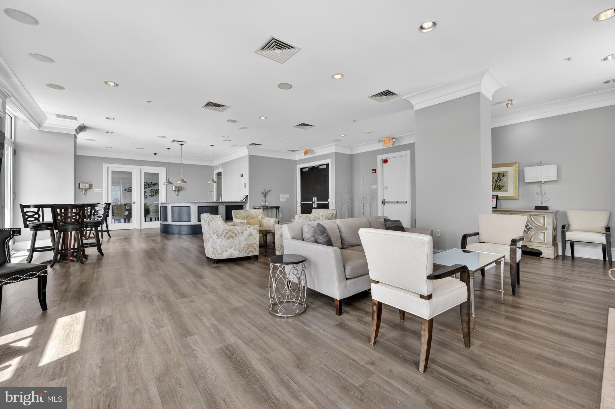 851 N GLEBE ROAD 1301