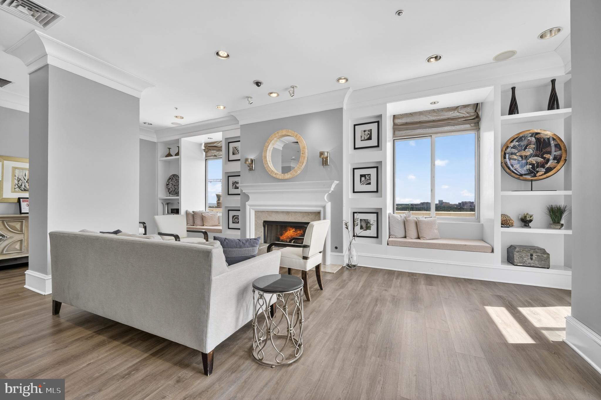 851 N GLEBE ROAD 1301