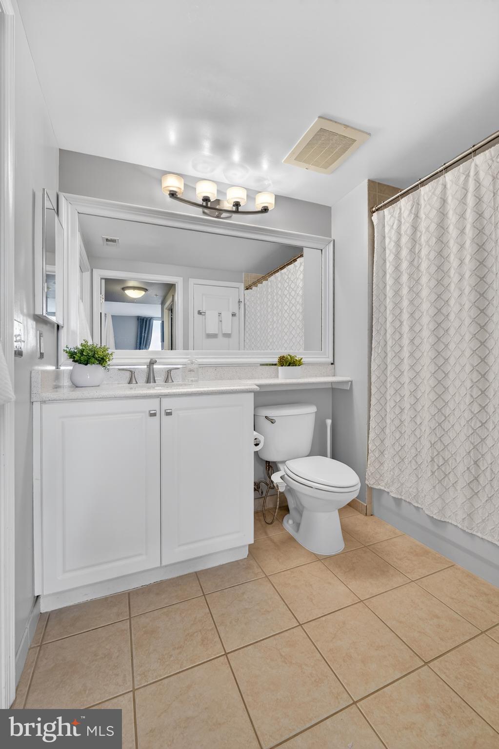 851 N GLEBE ROAD 1301