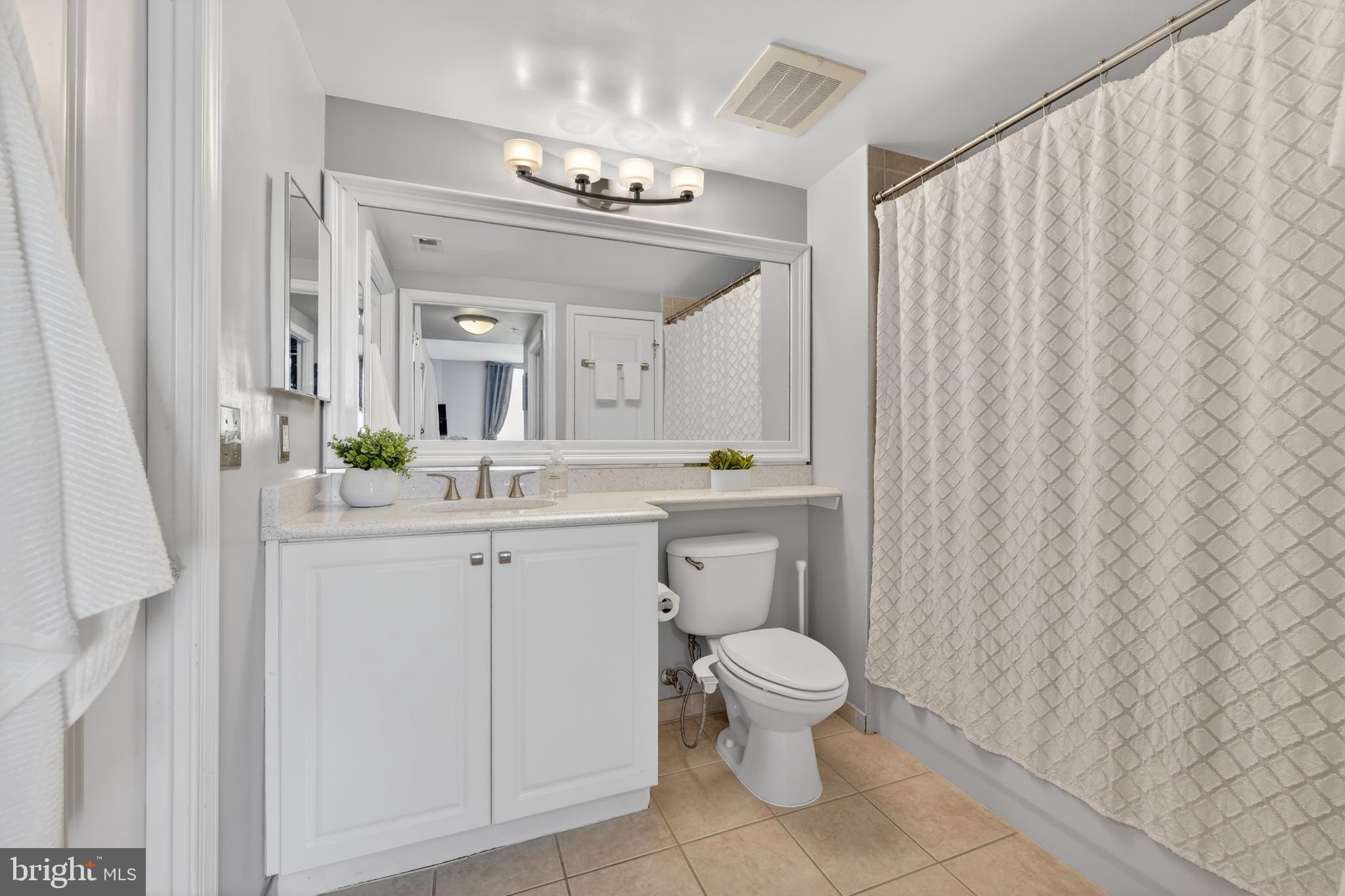 851 N GLEBE ROAD 1301