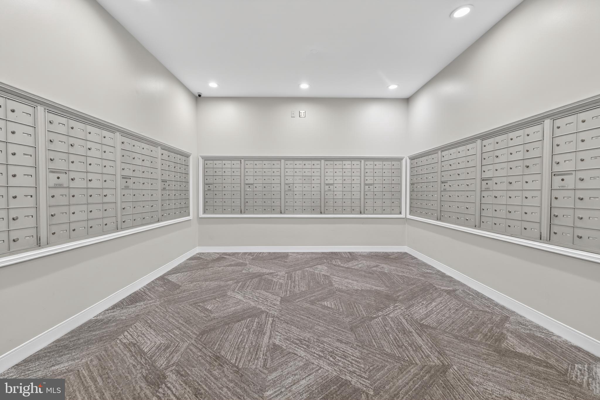 851 N GLEBE ROAD 1301