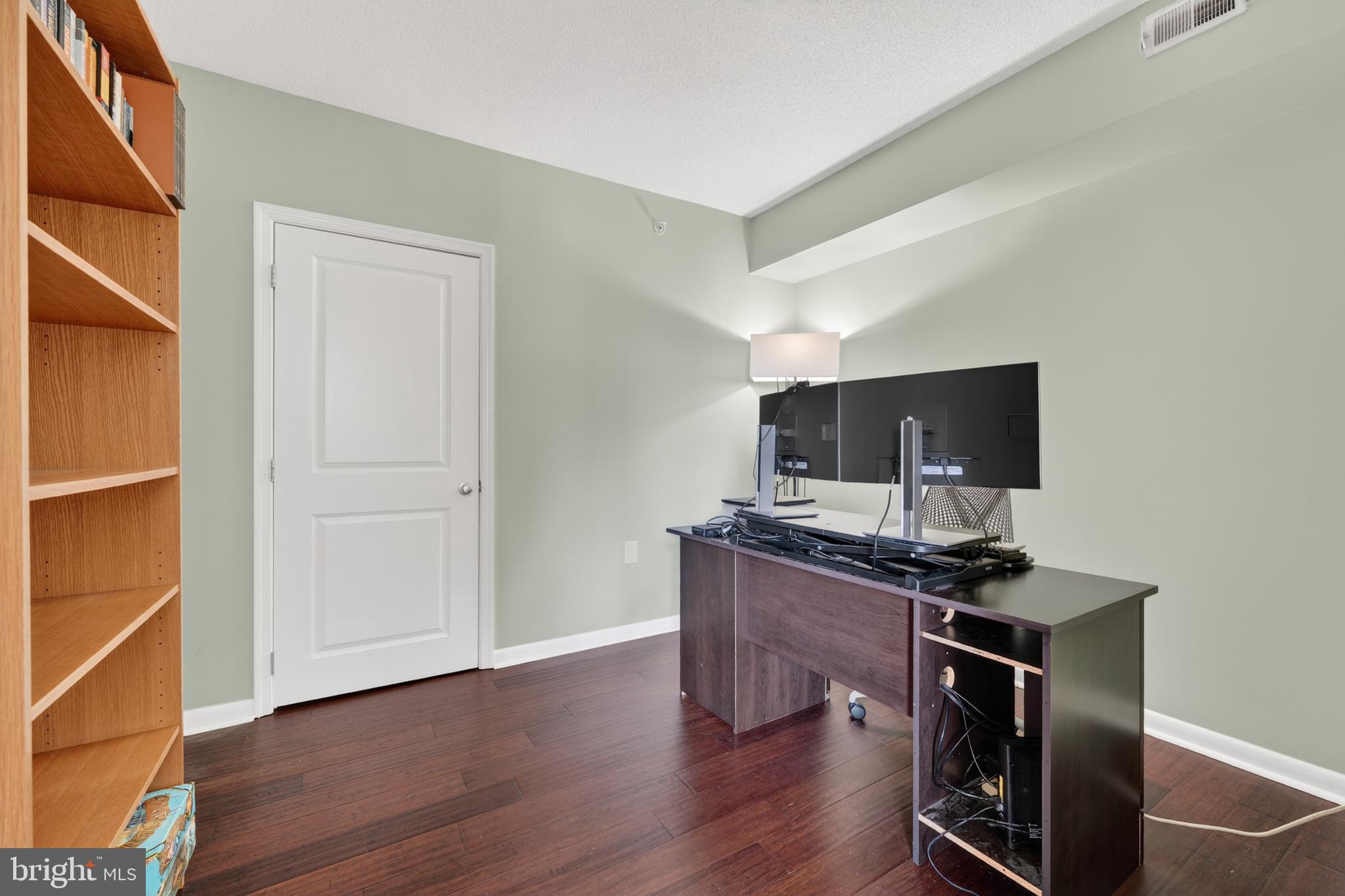 851 N GLEBE ROAD 1301