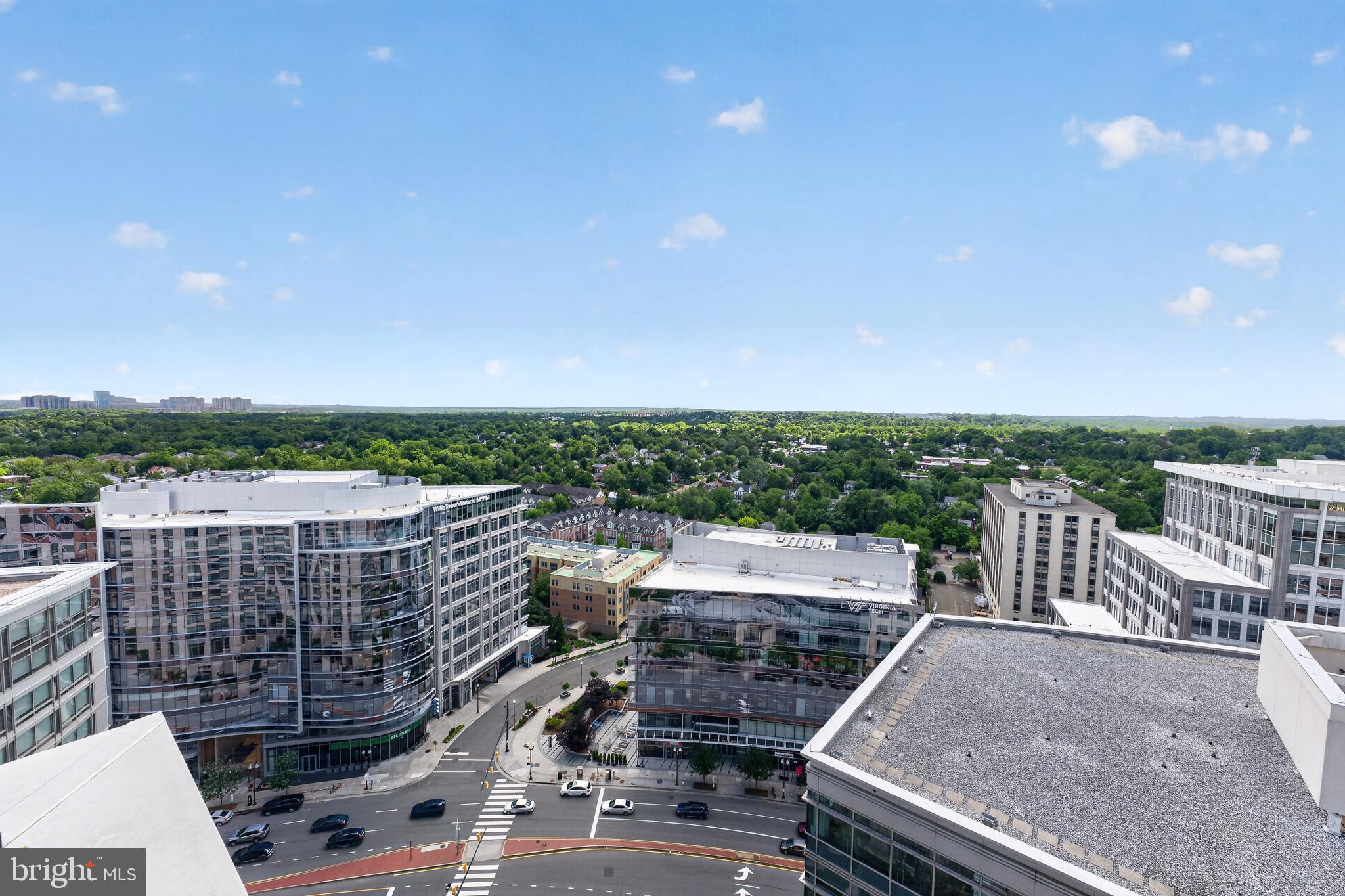 851 N GLEBE ROAD 1301