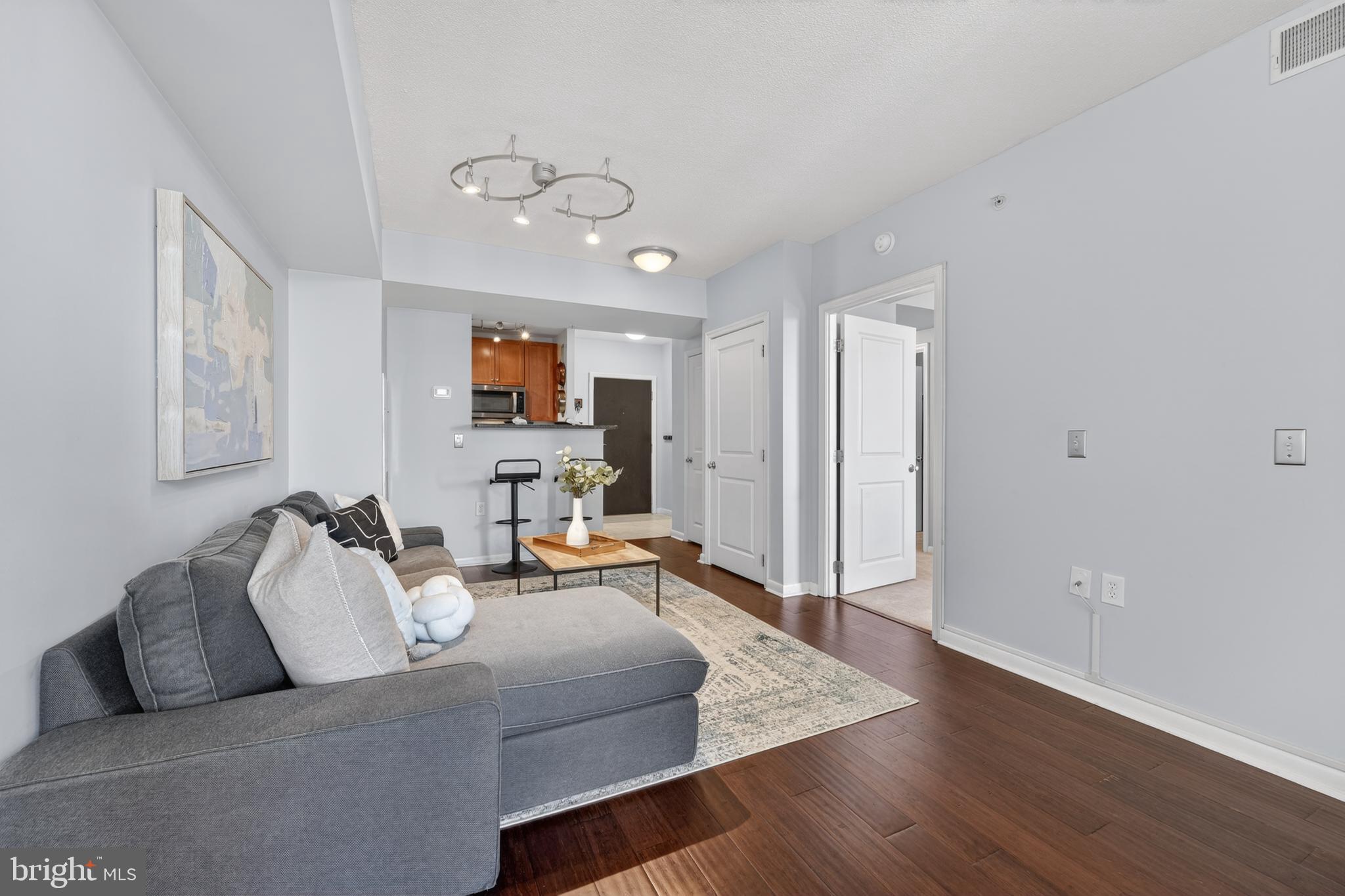 851 N GLEBE ROAD 1301