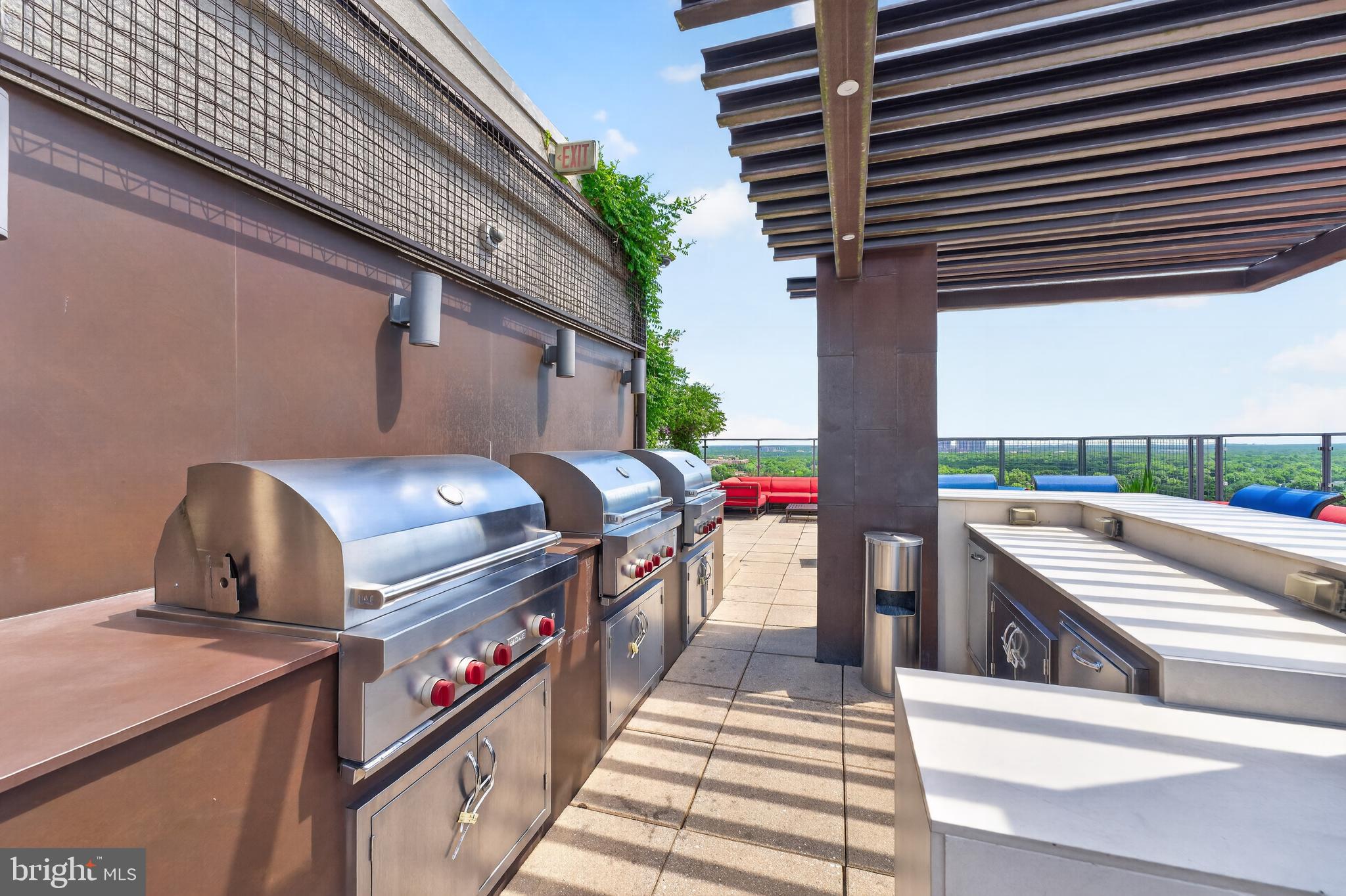 851 N GLEBE ROAD 1301