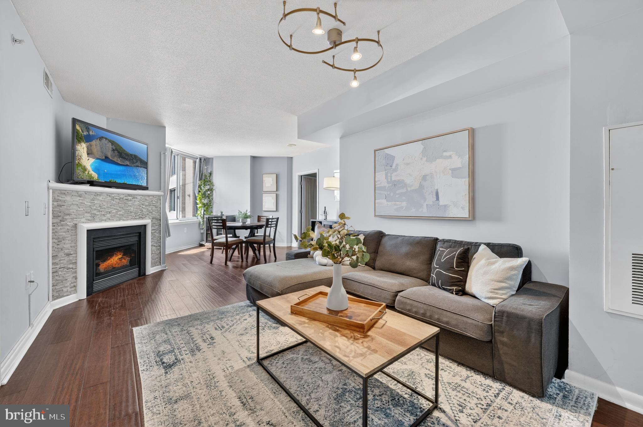 851 N GLEBE ROAD 1301