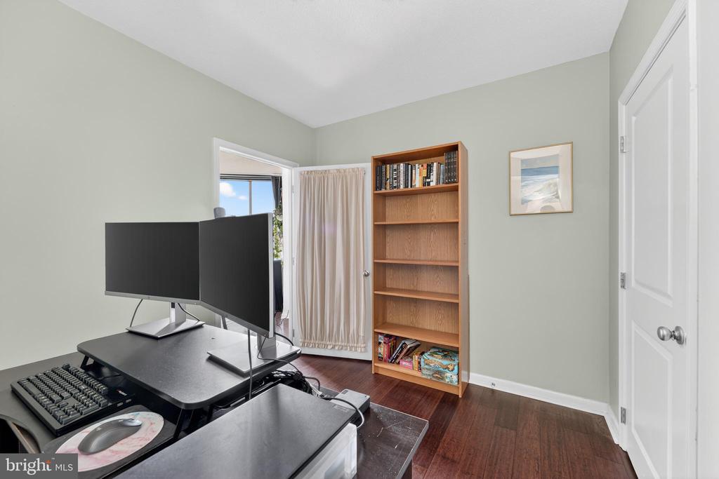 851 N GLEBE ROAD 1301