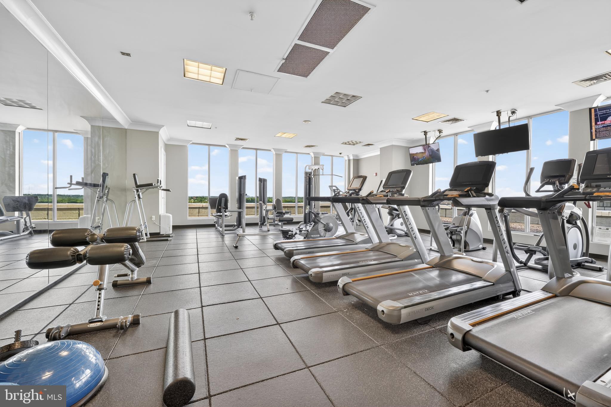 851 N GLEBE ROAD 1301