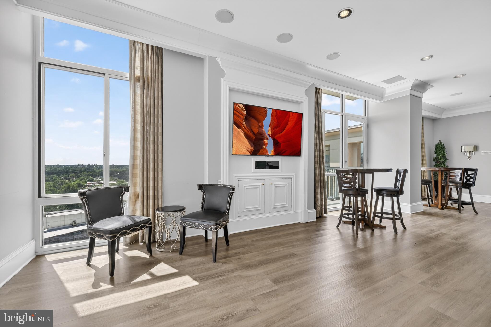 851 N GLEBE ROAD 1301