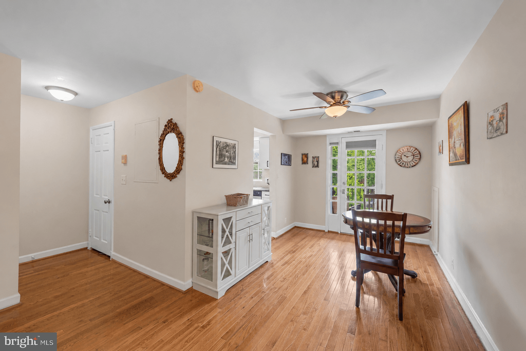 3050 S BUCHANAN STREET Unit: B2