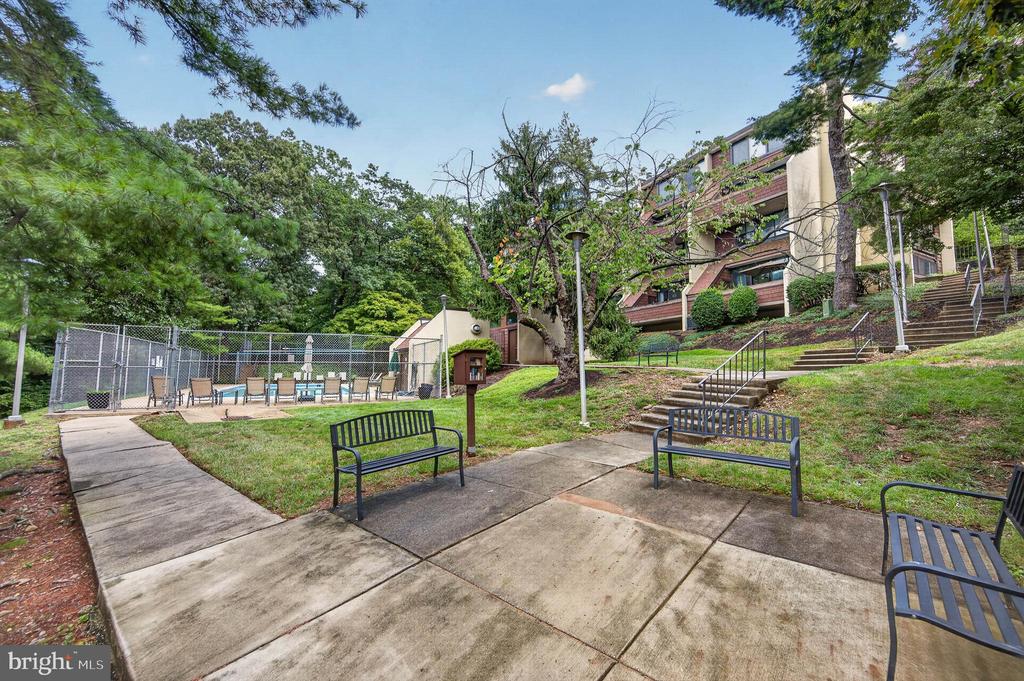 2212 S RANDOLPH STREET Unit: 1