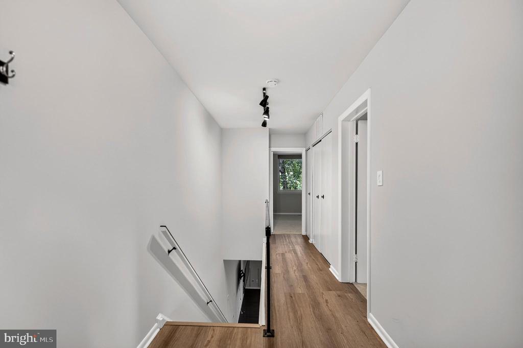 2212 S RANDOLPH STREET Unit: 1