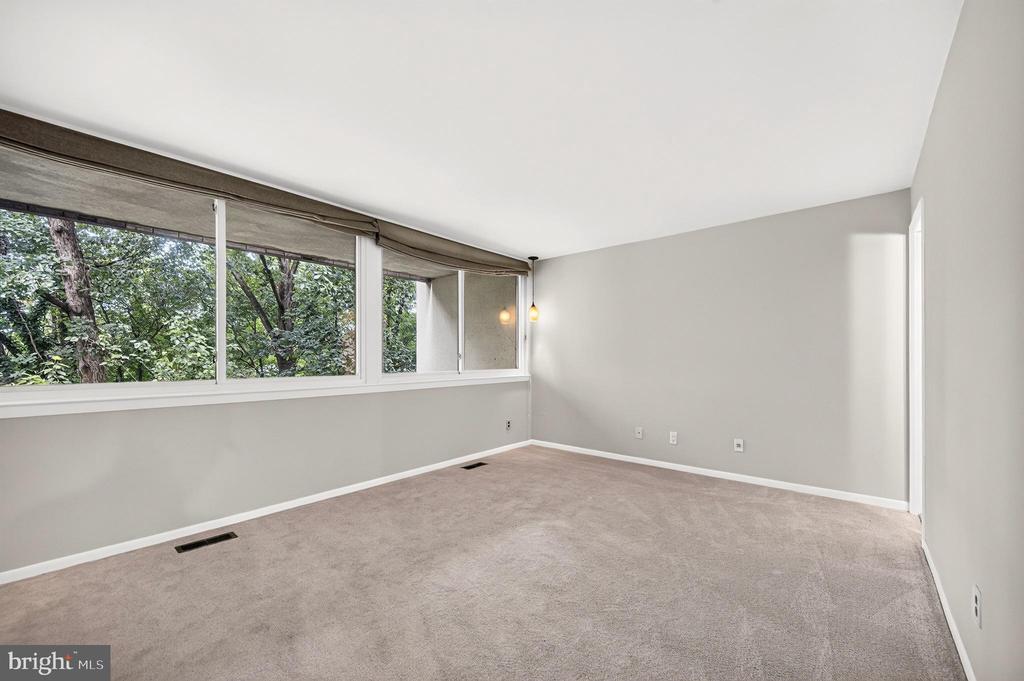 2212 S RANDOLPH STREET Unit: 1