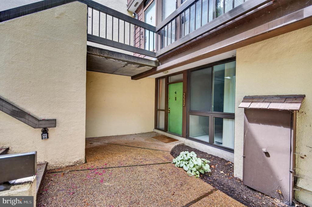 2212 S RANDOLPH STREET Unit: 1